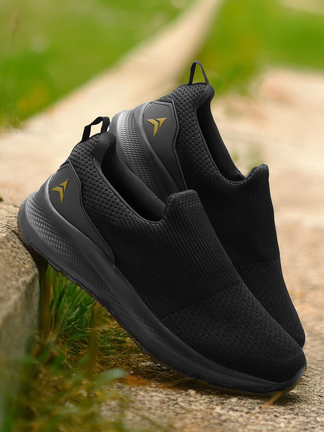 Avant Men's Nest2.0 Walking Shoes - view 1