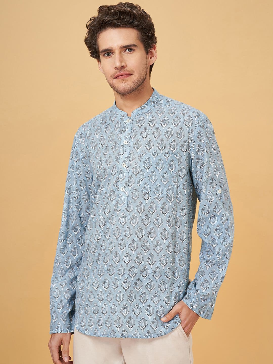 indus route by Pantaloons Floral Printed Mandarin Collar Pure Cotton Straight Kurta - view 1