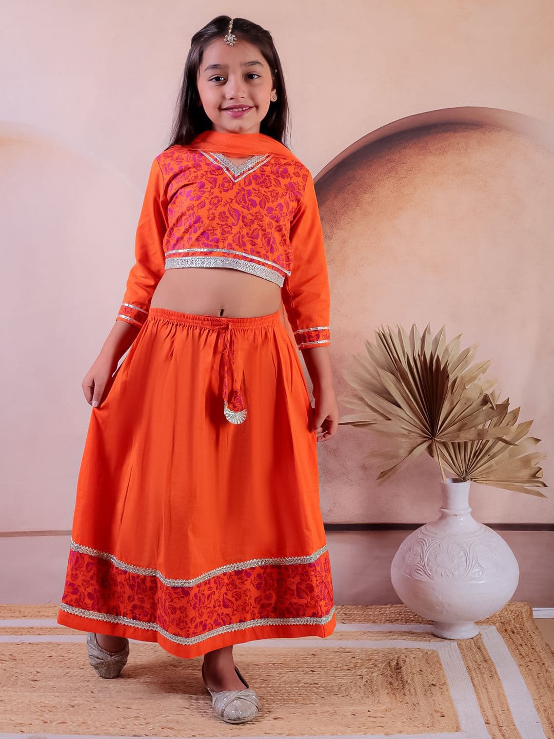 JUNITOS Girls Printed V-Neck Pure Cotton Ready to Wear Lehenga & Blouse With Dupatta - view 1