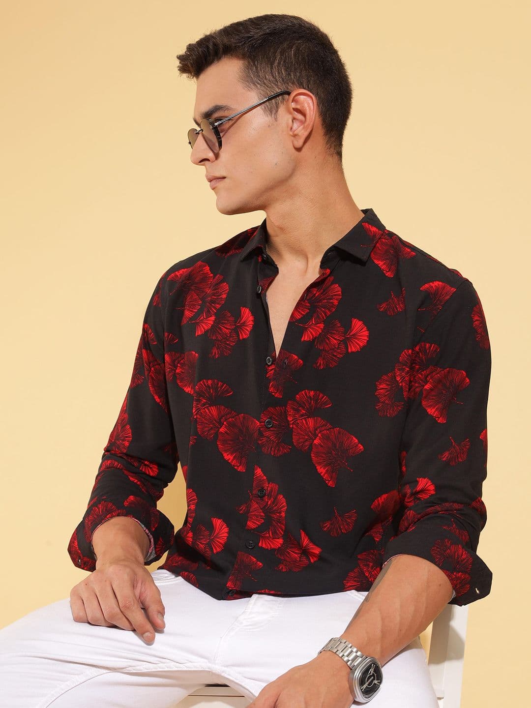 HERE&NOW Men Slim Fit Floral Opaque Printed Casual Shirt