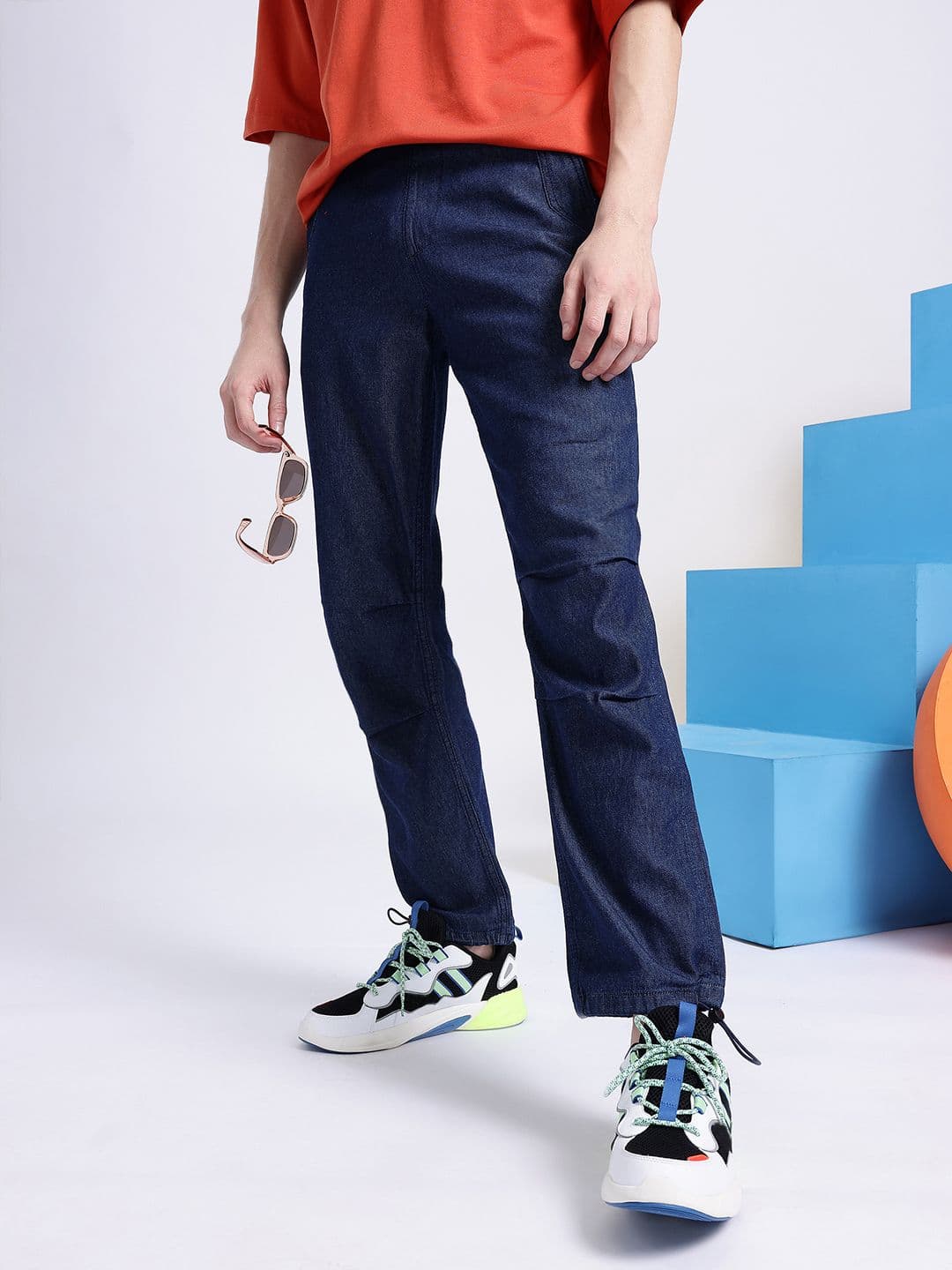 Aeropostale Men Relaxed Fit Light Fade Pure Cotton Jeans - view 1