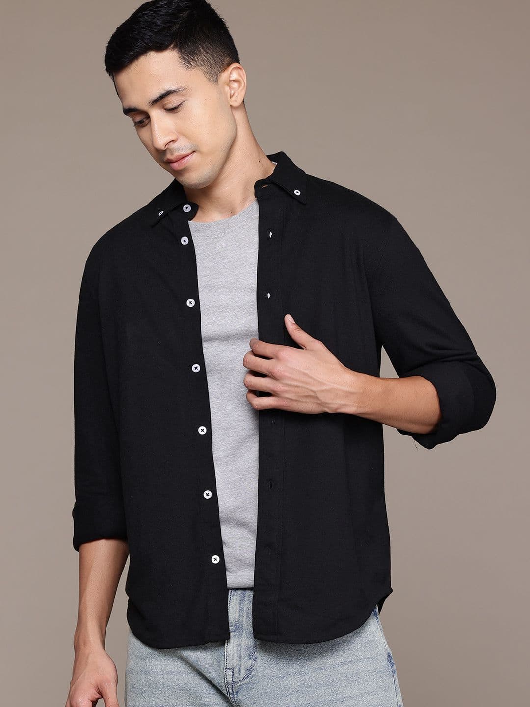 Roadster Men Classic Casual Shirt - view 1