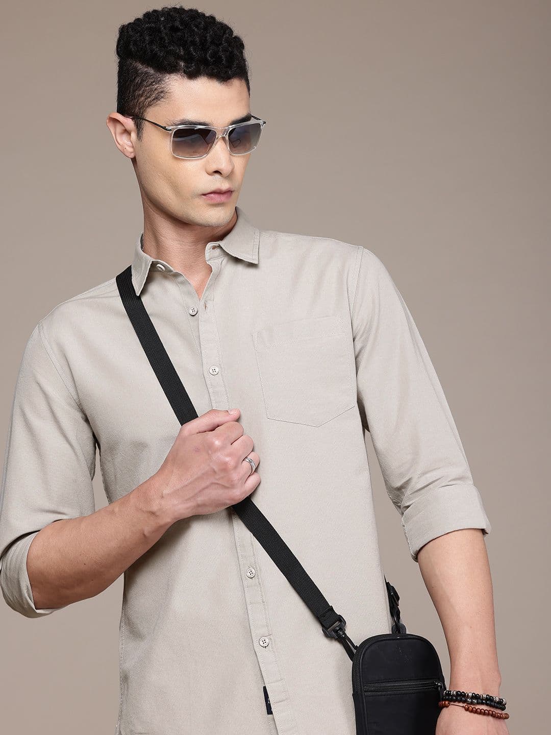 Roadster Men Solid Premium Regular Fit Shirt - view 1