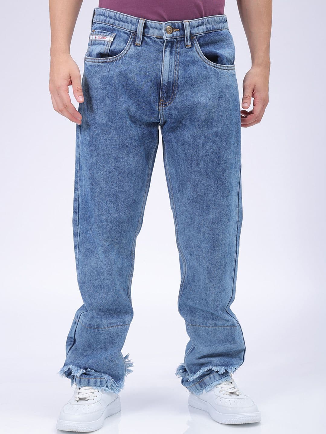 The Indian Garage Co Men Straight Fit Mildly Distressed Heavy Fade Jeans - view 1