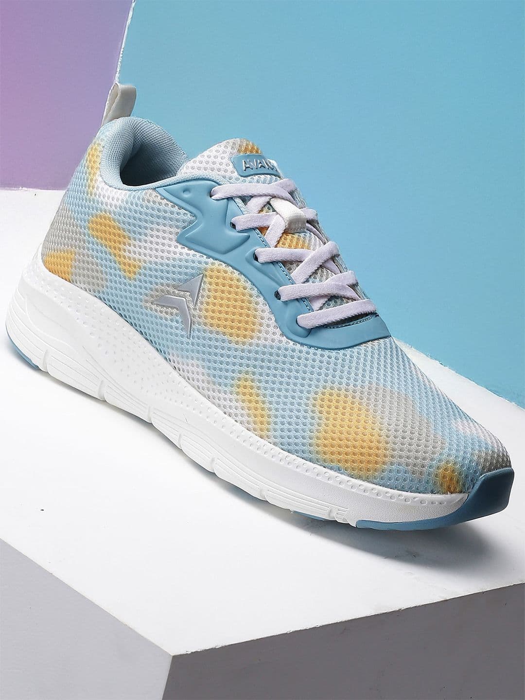 Avant Women Smooth-Fit Running Shoes - view 1