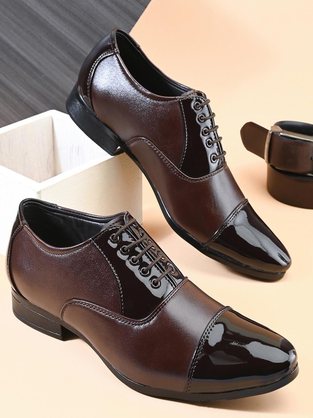 Provogue Men Round-Toe Oxfords Formal Shoes - view 1