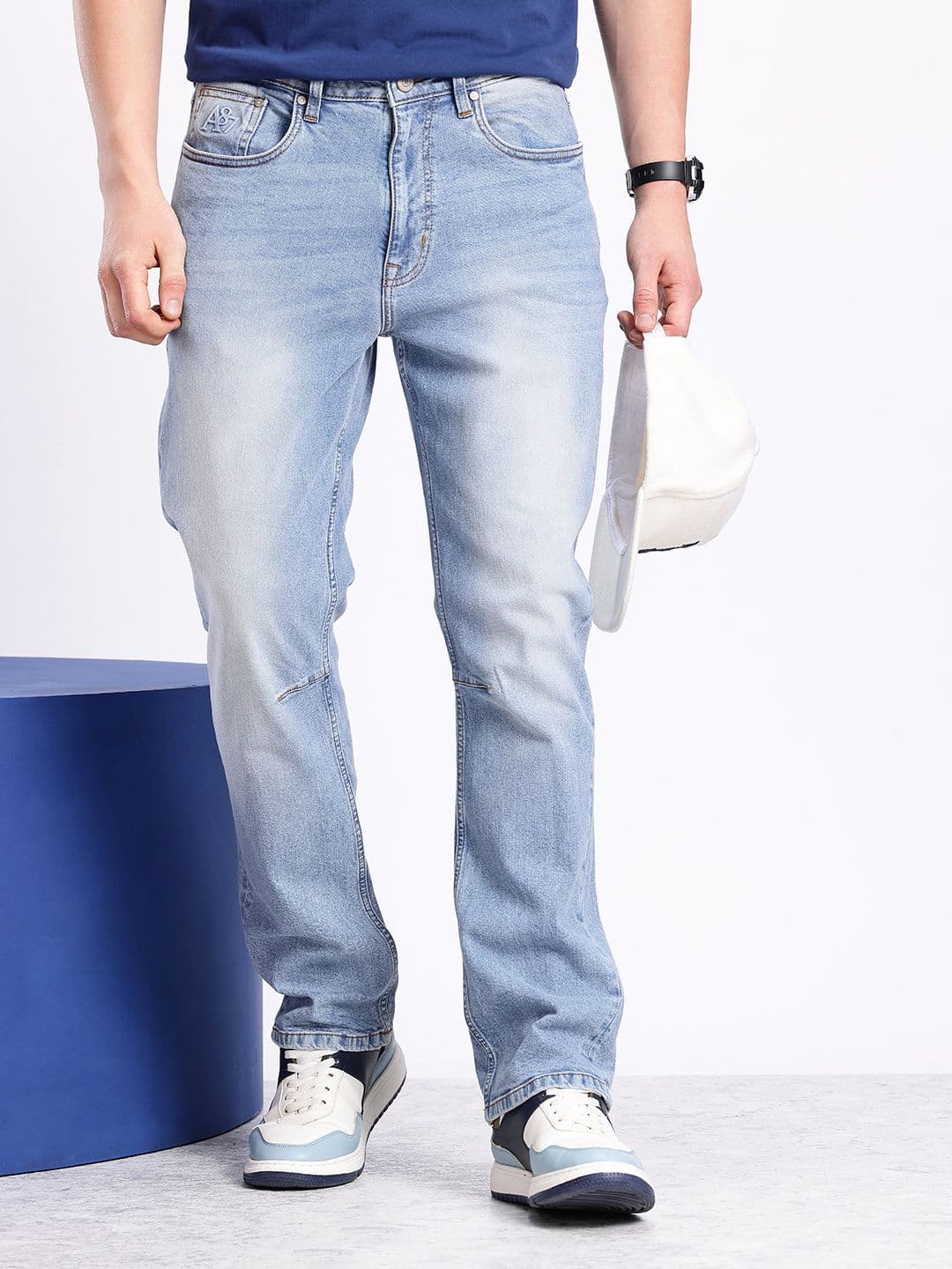 Aeropostale Men Relaxed Fit Light Fade Stretchable Jeans - view 1