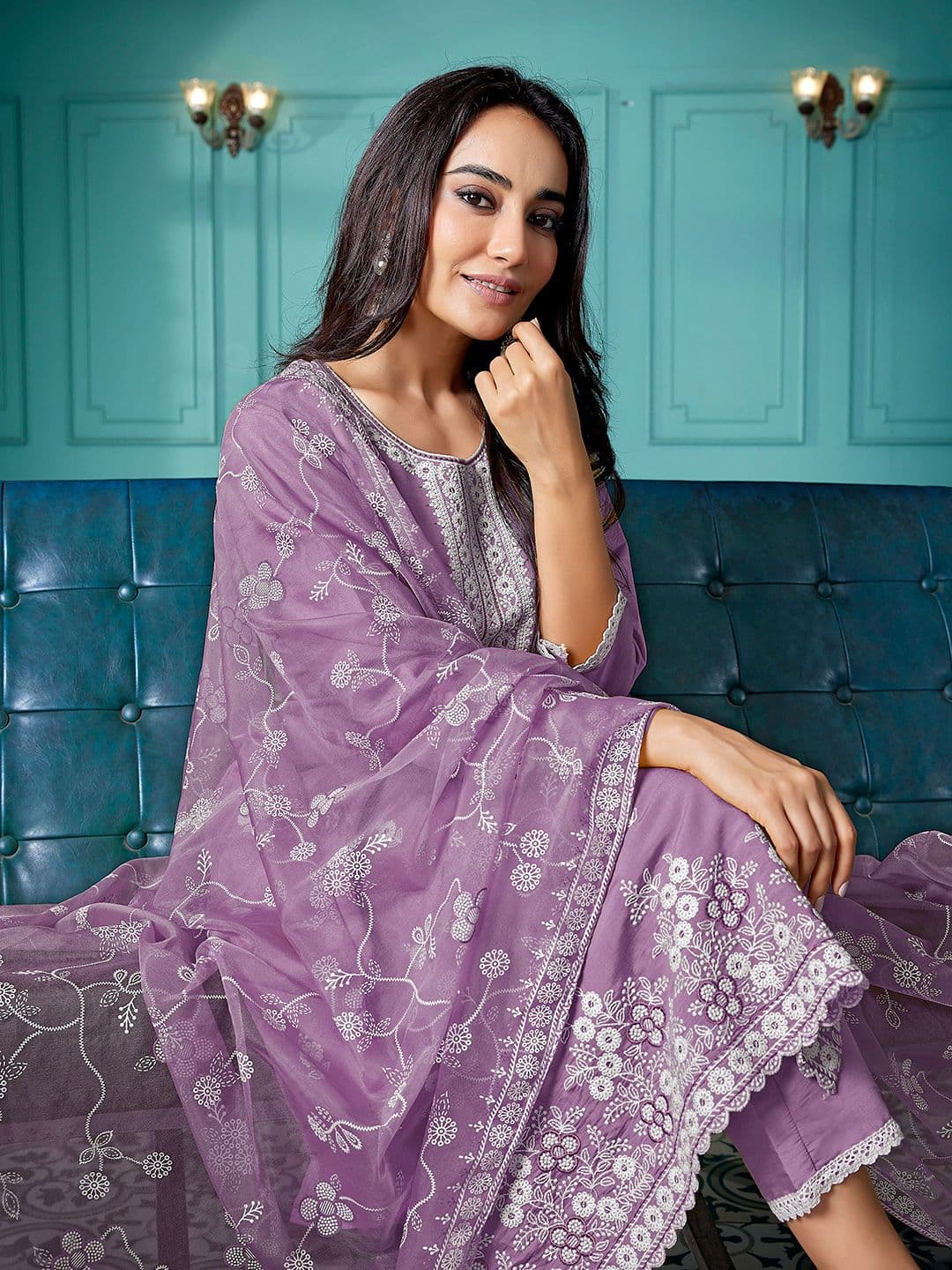 Royal Export Ethnic Motifs Embroidered Thread Work Kurta with Trouser & Dupatta - view 1
