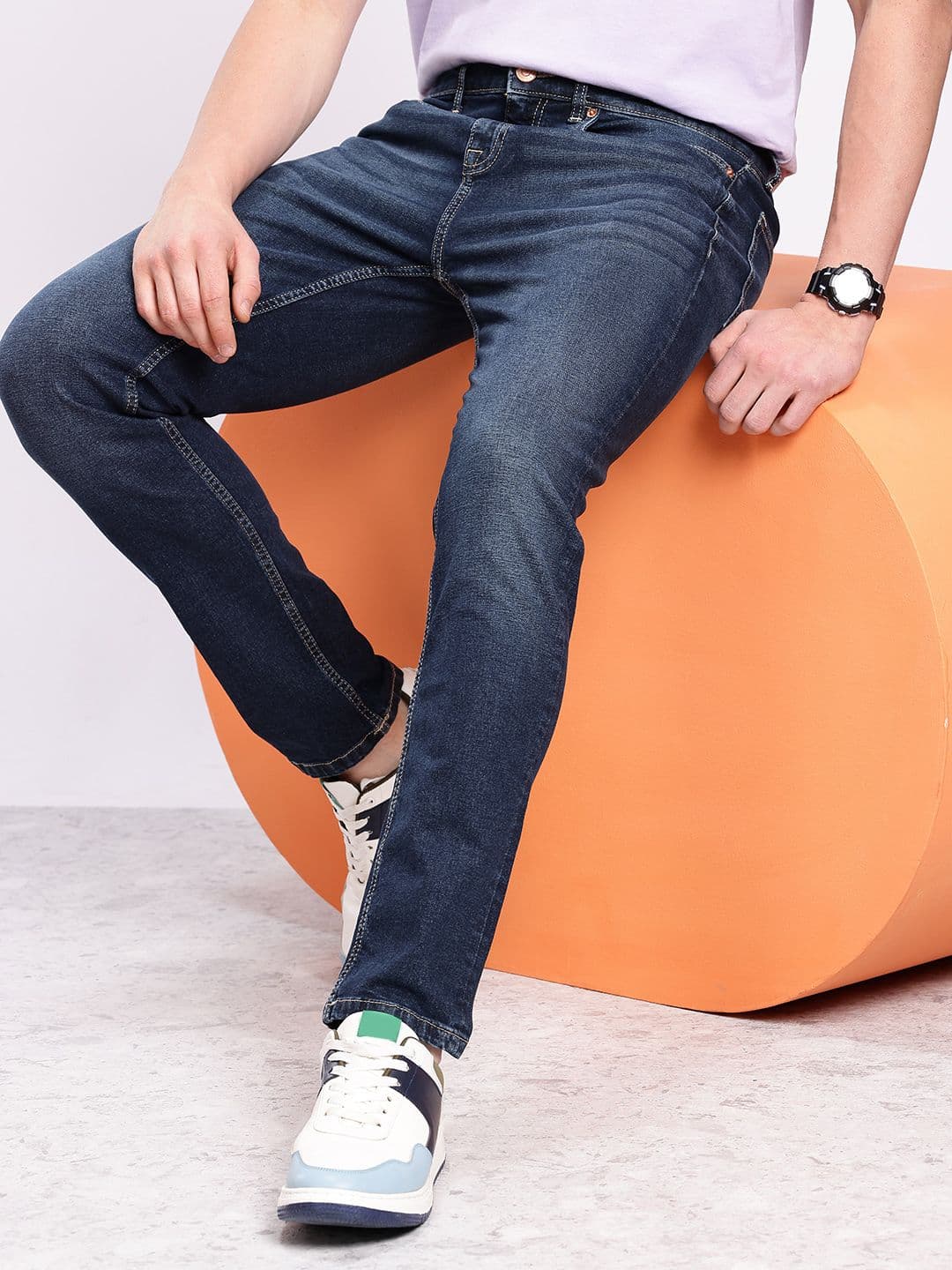 Aeropostale Men Tapered Fit Light Fade Stretchable Jeans - view 1