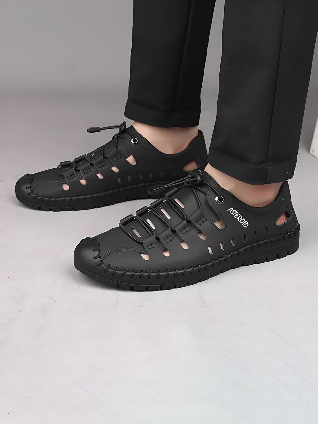 ASTEROID Men Lightweight Shoe-Style Sandals - view 1