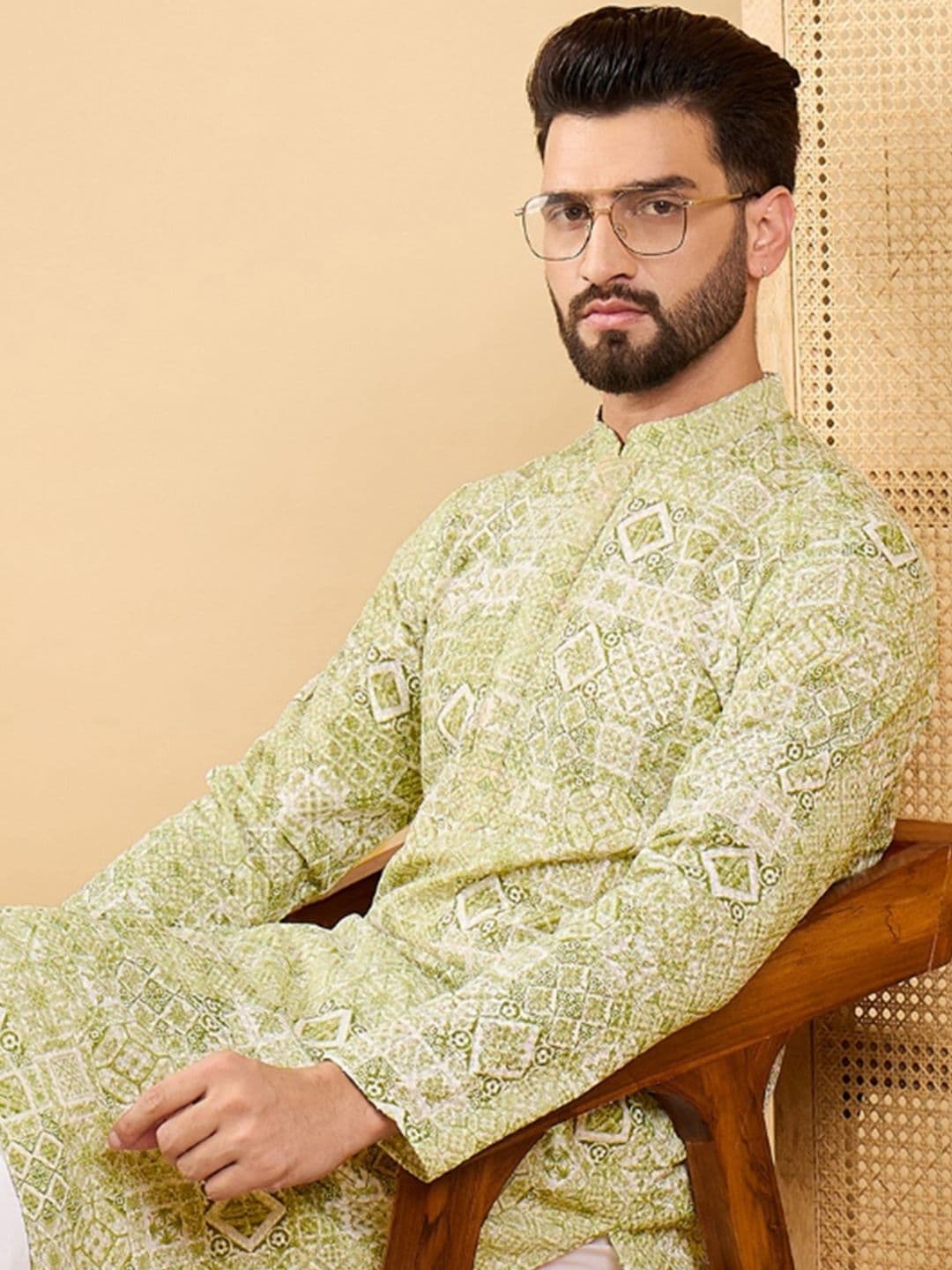 Ethnic Bay Geometric Printed Mandarin Collar Long Sleeves Regular Thread Work Kurta - view 1