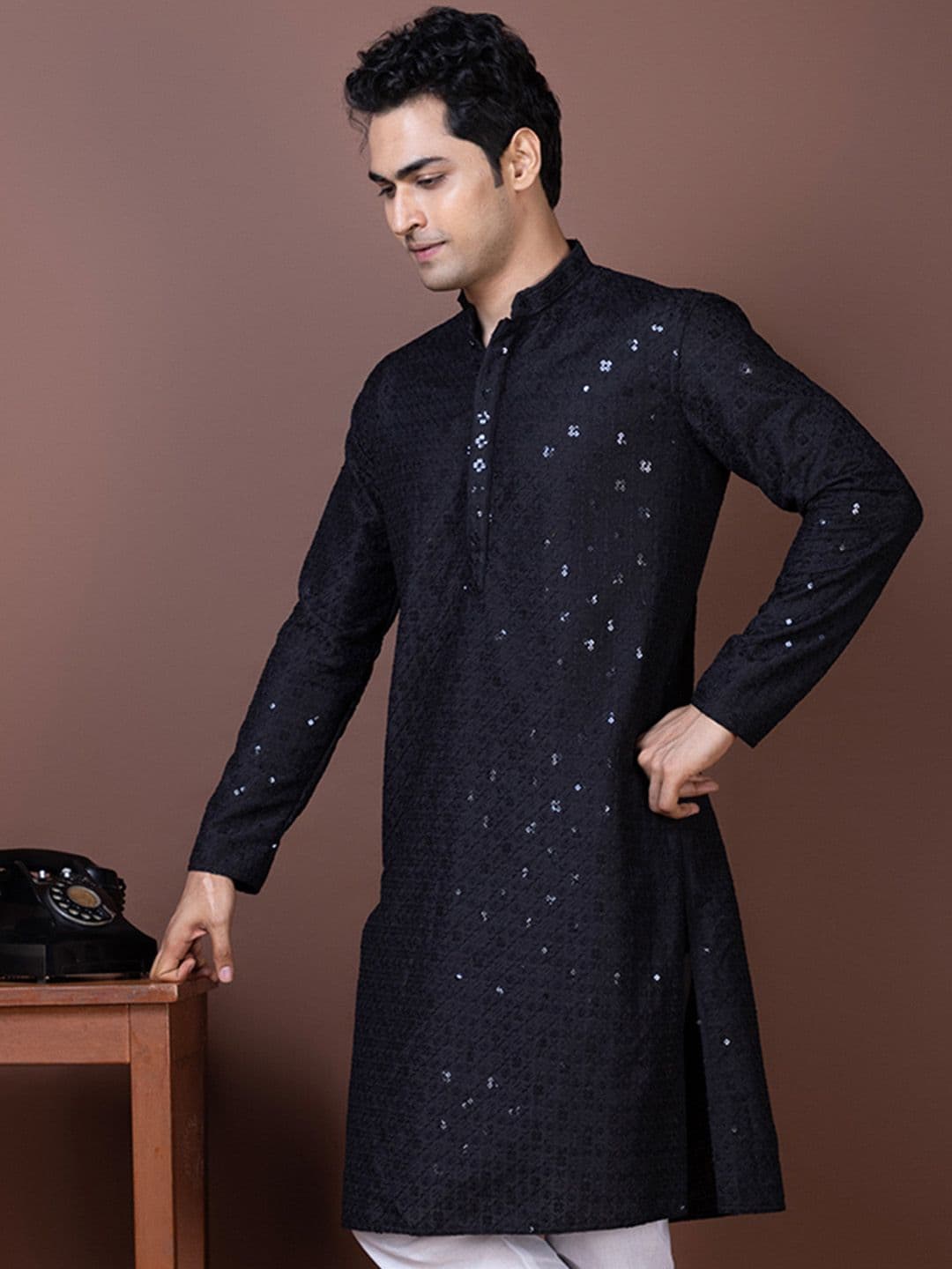 DEVOILER Black Mandarin Collar Sequinned Chikankari Straight Kurta - view 1