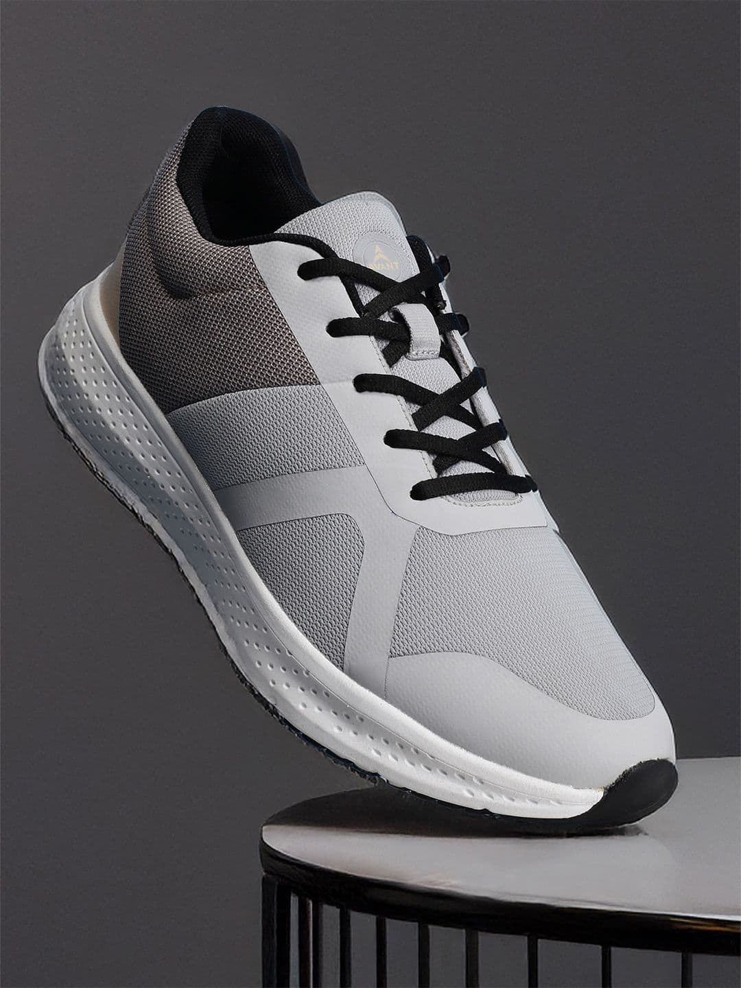 AVANT Men's Lt Grey & Peach StrideX Sneaker Shoes - view 1