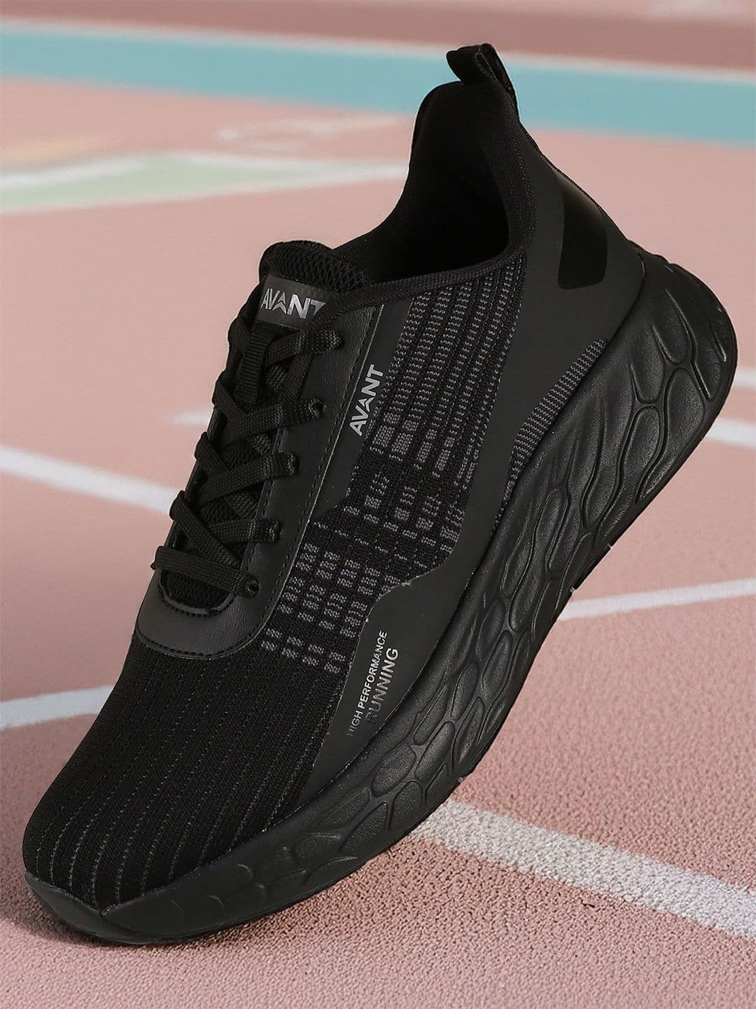 AVANT Men SoleWave Mesh Running Shoes - view 1