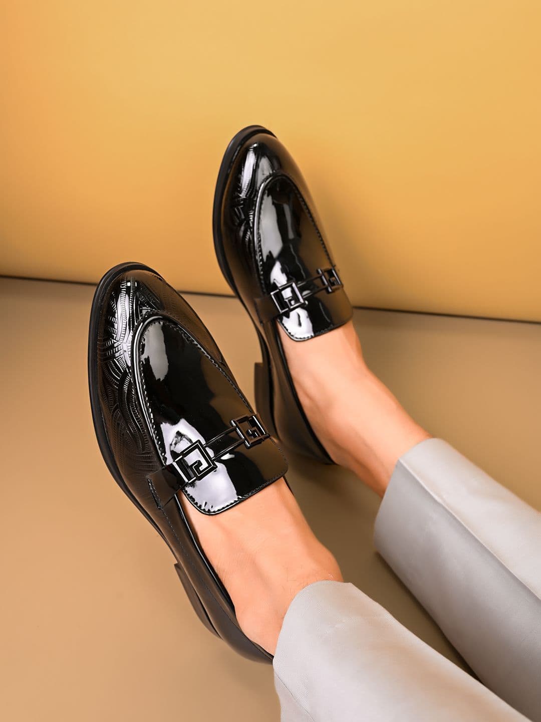 House of Pataudi Men Round Toe Slip On Formal Loafers - view 1