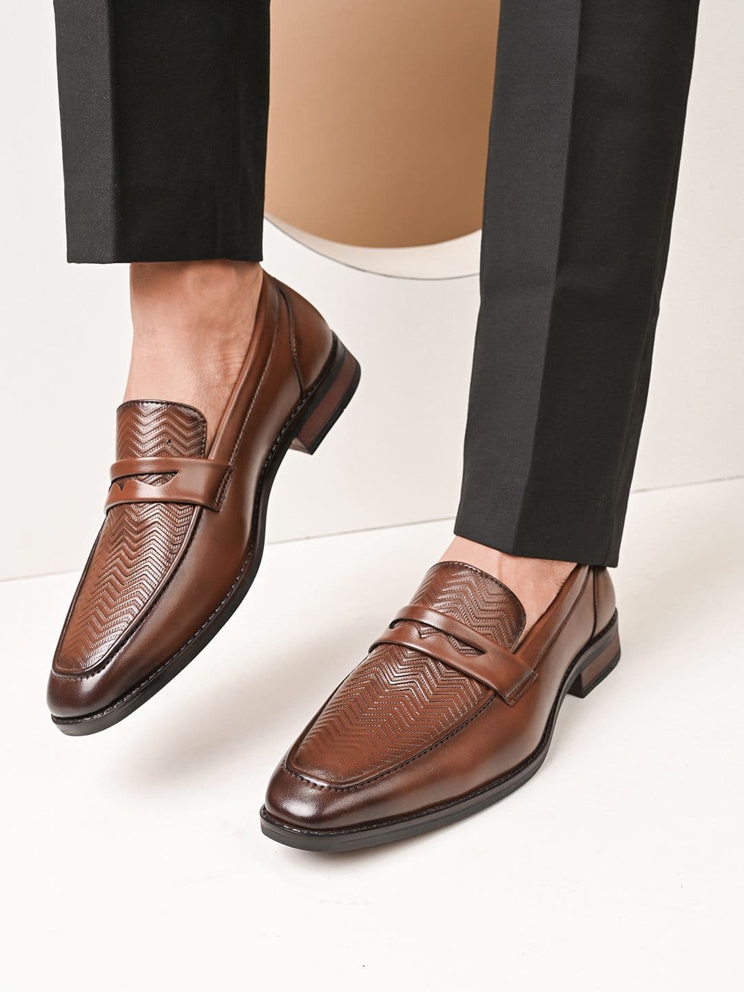 House of Pataudi Men Tan Textured Anti Slip Slipon Moccasin Penny Loafer Shoes - view 1