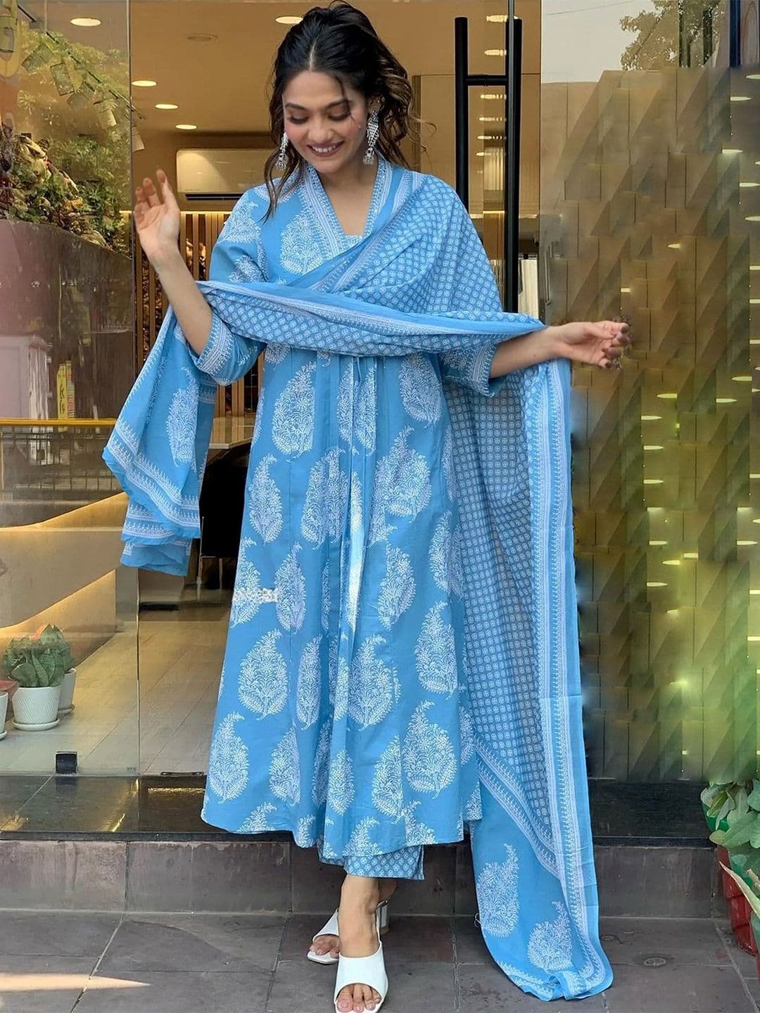 PARTHVI V-Neck Floral Printed Panelled Pure Cotton Anarkali Kurta with Trouser & Dupatta - view 1