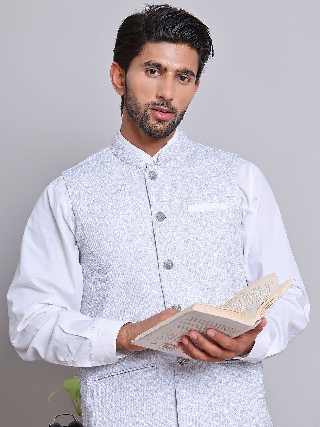 Jompers Men Mandarin Collar Woven Nehru Jacket - view 1