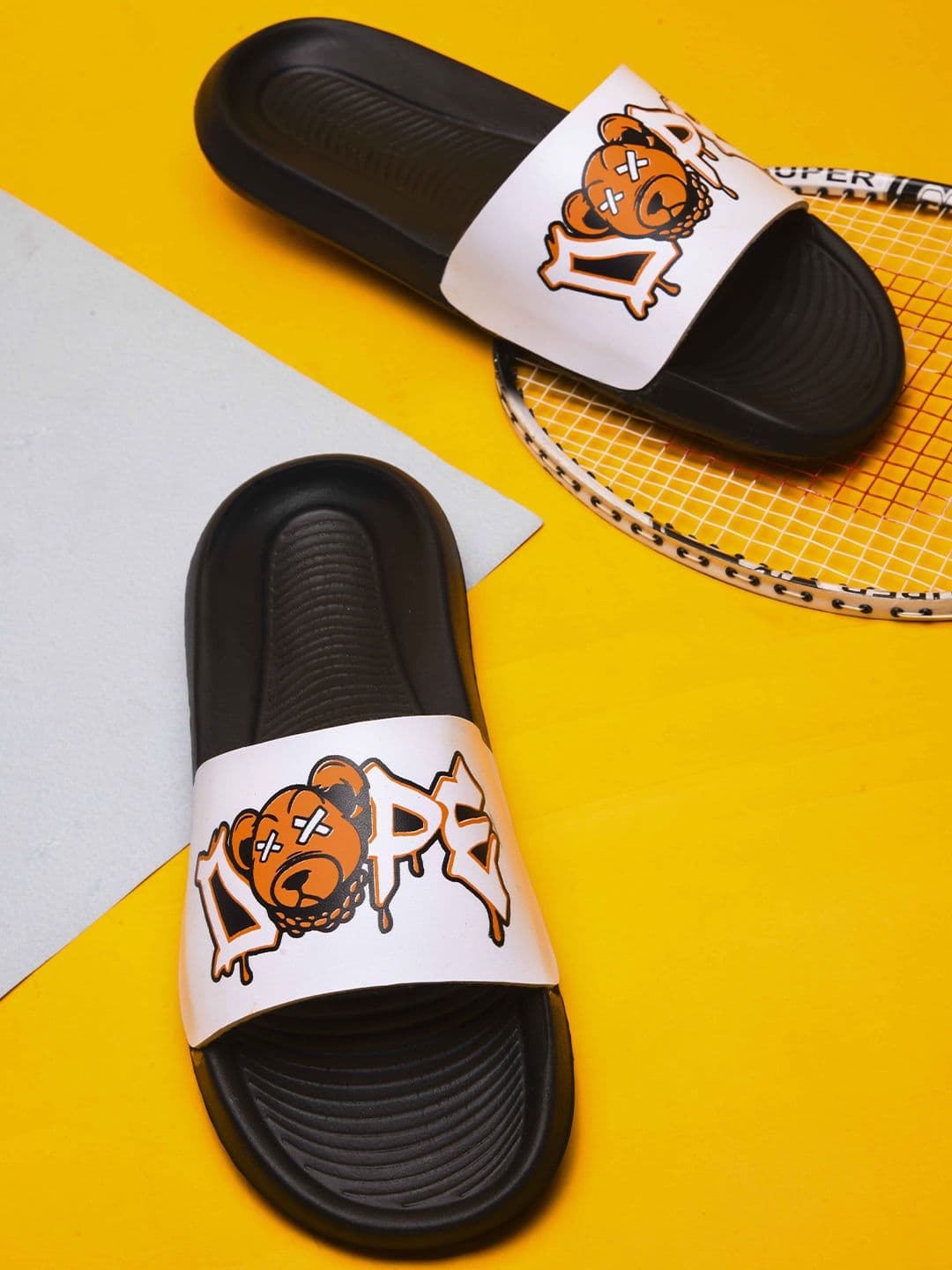 PERY PAO Men Printed Sliders - view 1