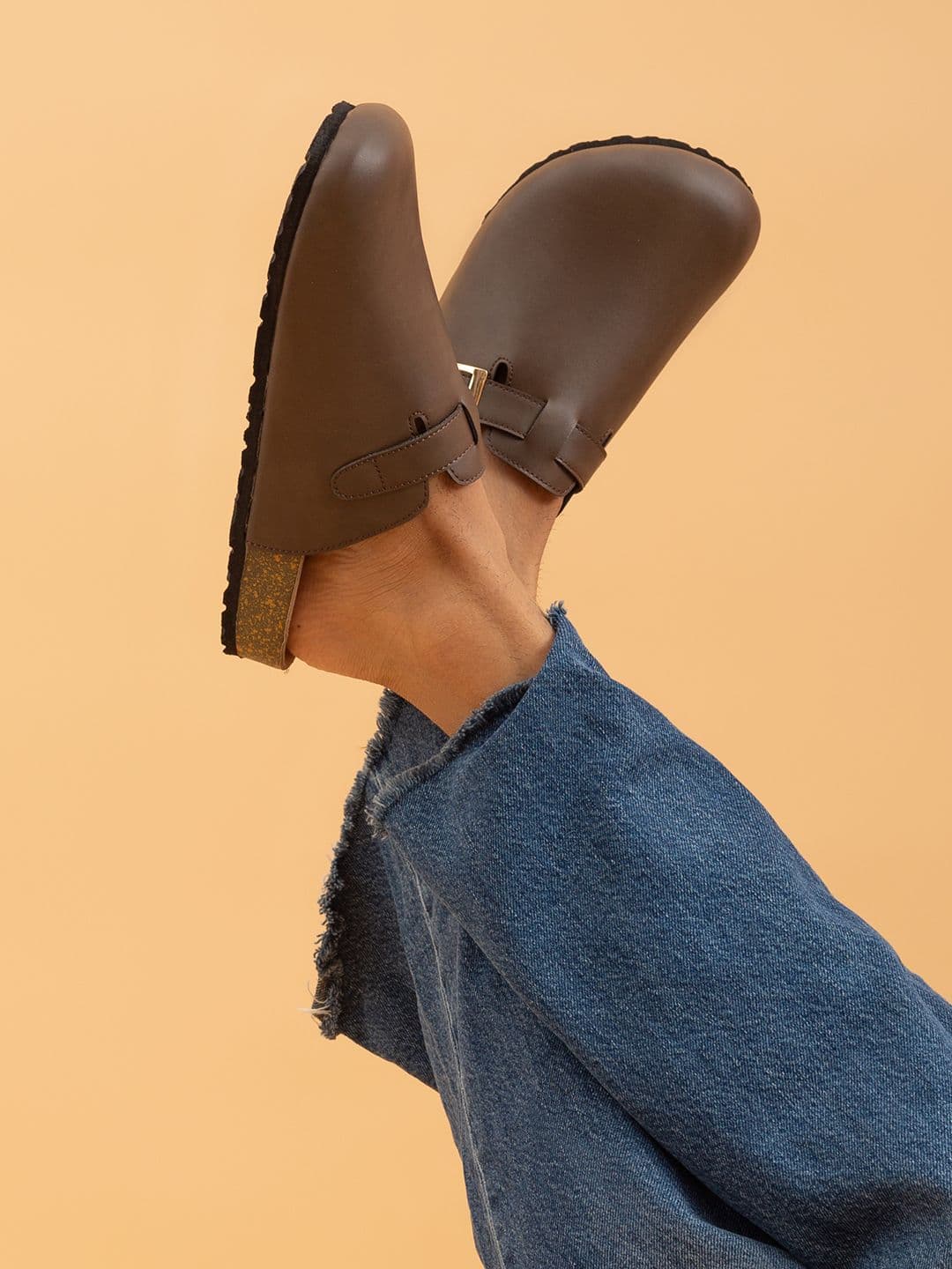 Big Fox Men Comfort Sandals - view 1