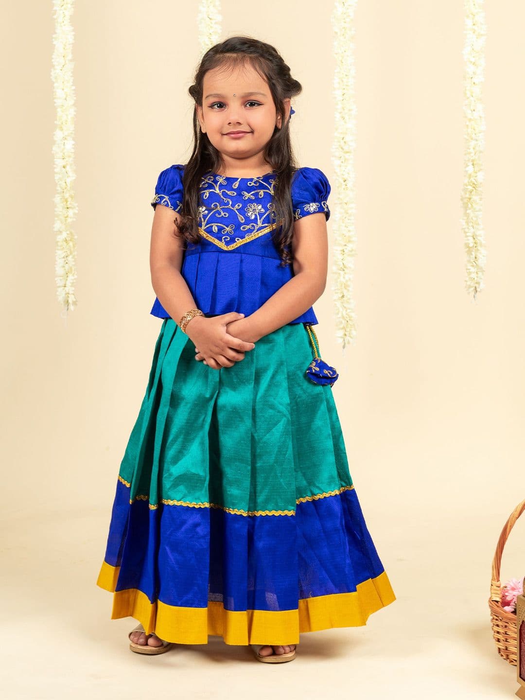 STANWELLS KIDS Girls Embroidered Thread Work Ready to Wear Lehenga & Blouse - view 1