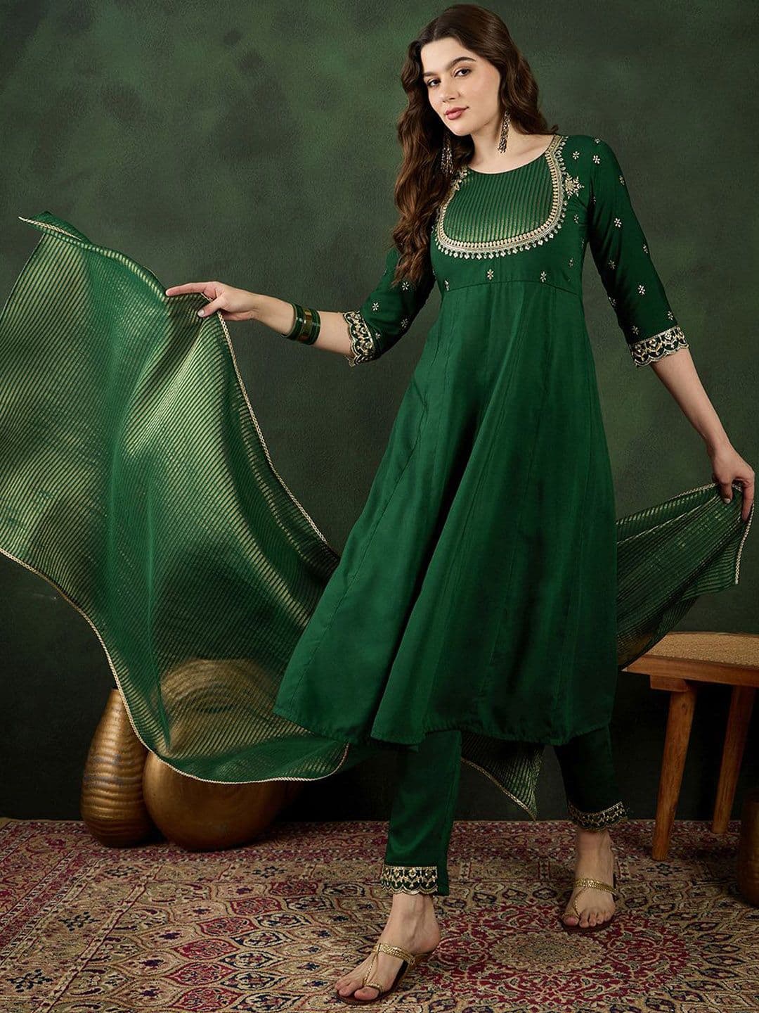 Sangria Green Floral Embroidered Regular Anarkali Kurta With Trouser With Dupatta - view 1