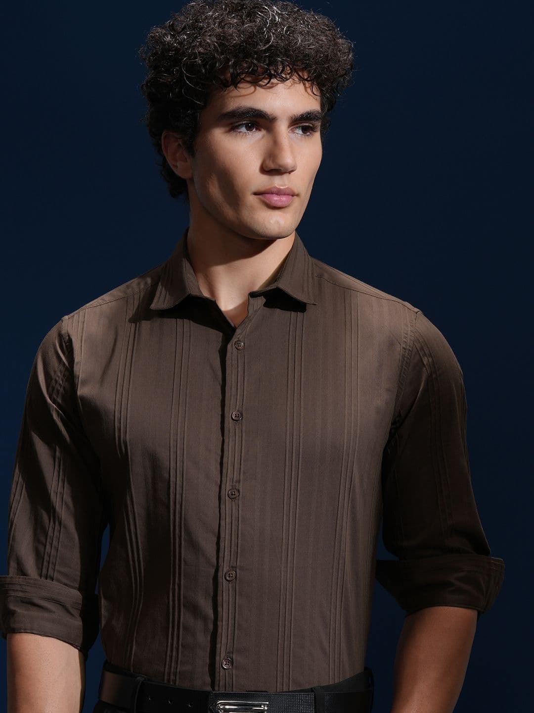 HIGHLANDER Men Spread Collar Textured Cotton Slim Fit Casual Shirt - view 1