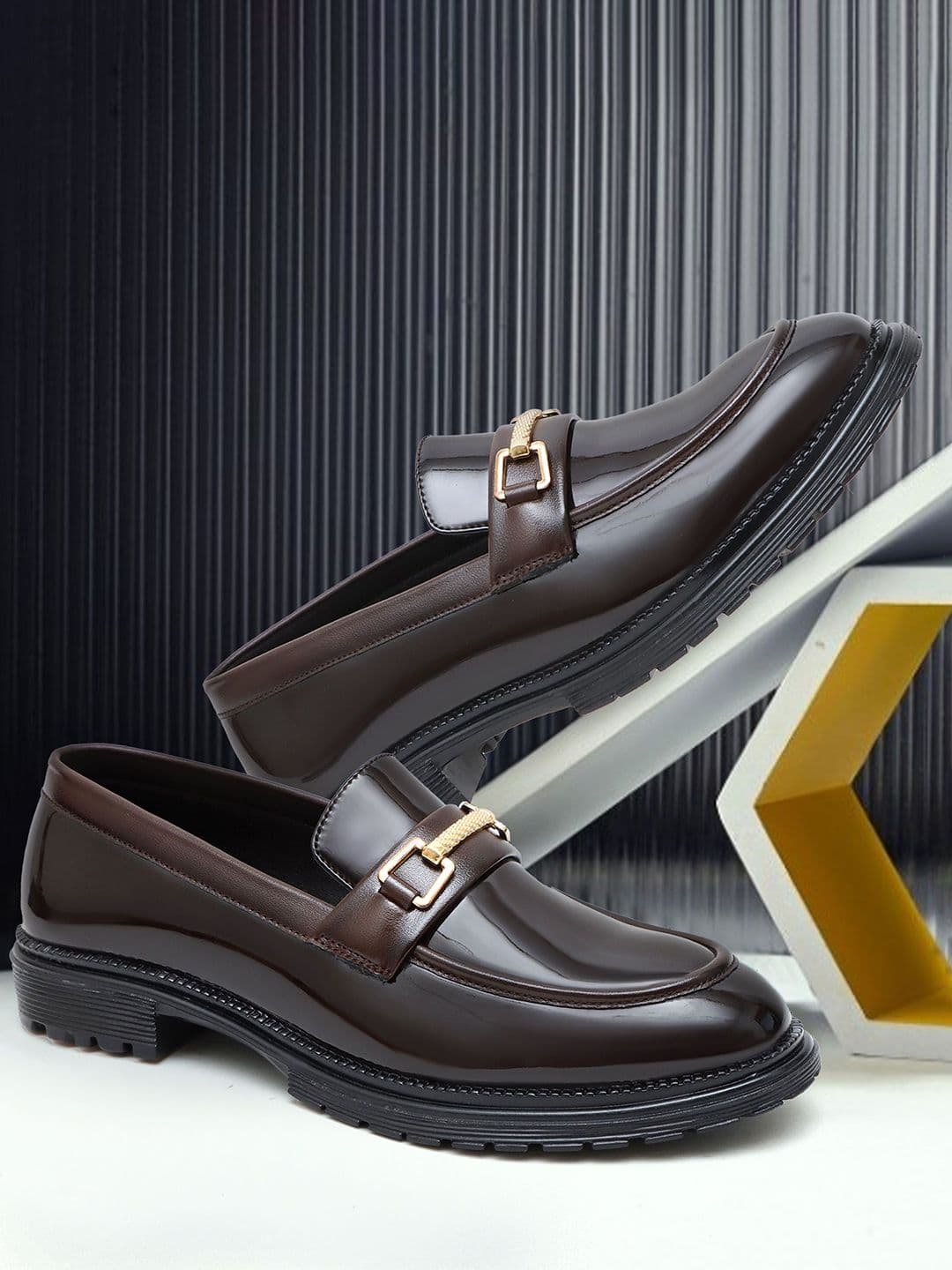 SHUAN Men Round Toe Formal Slip-Ons - view 1