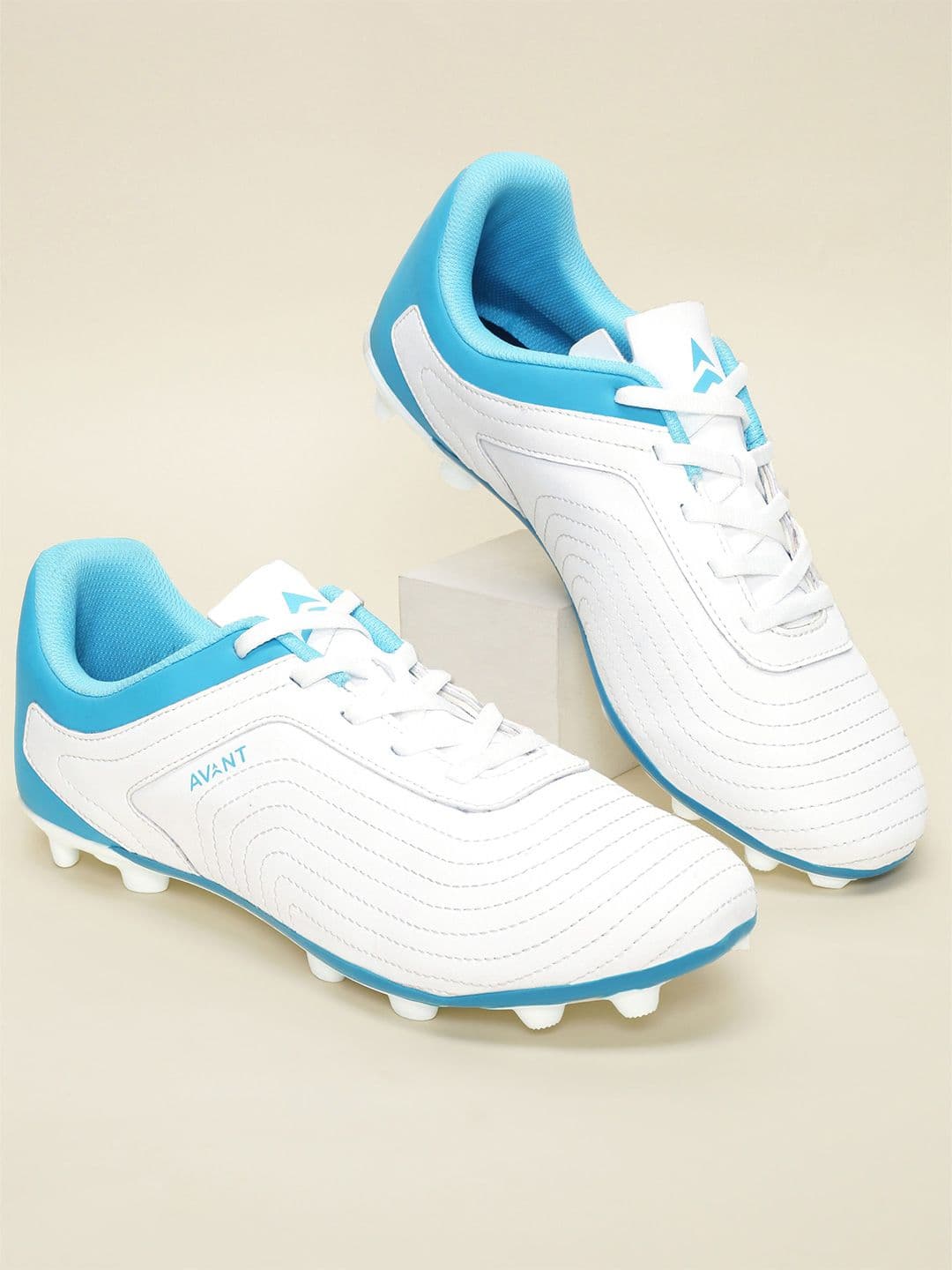 Avant Men TurboKick Football Shoes - view 1