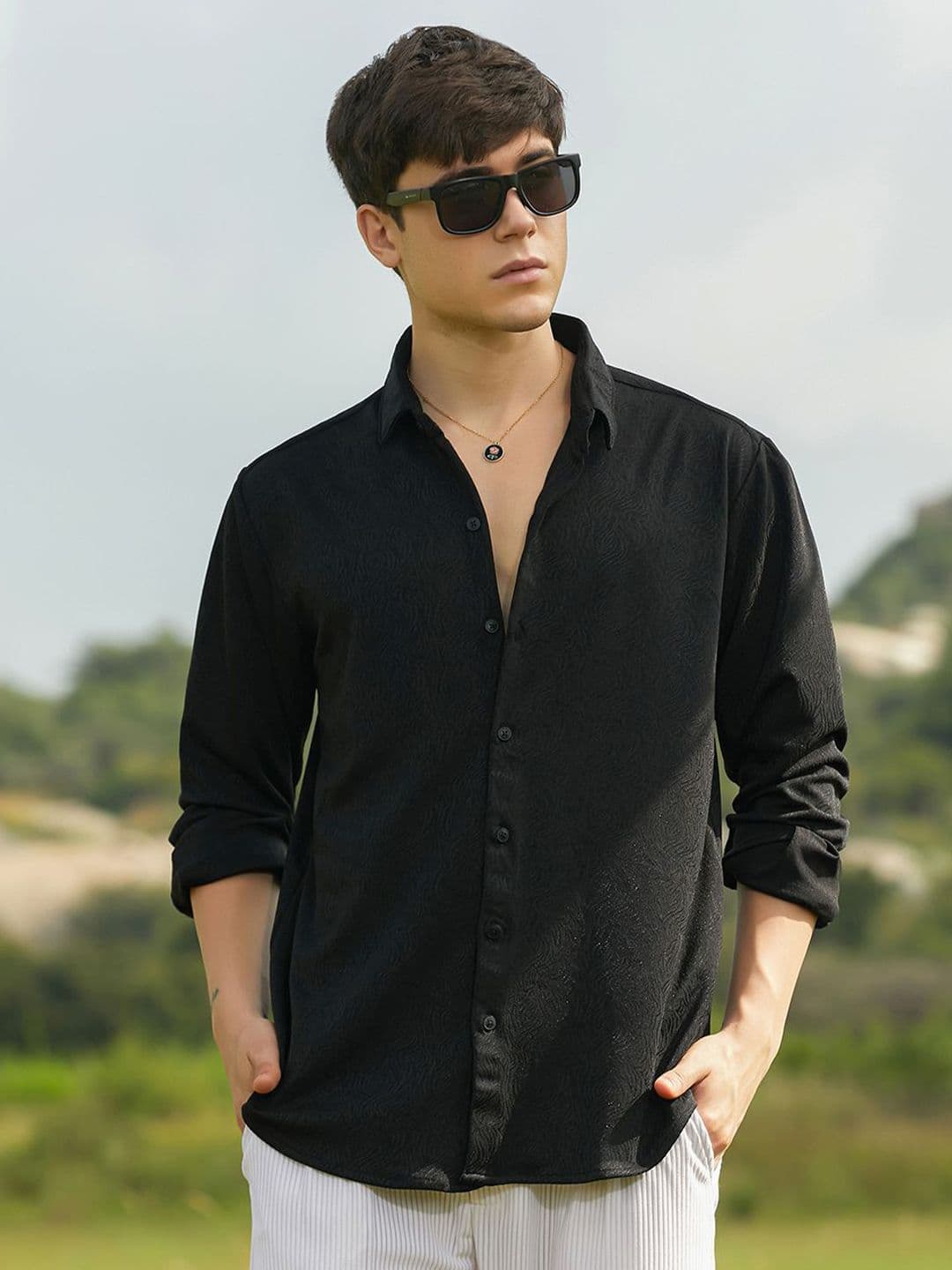 CAHOOT Men Relaxed Fit Spread Collar Textured Casual Shirt - view 1