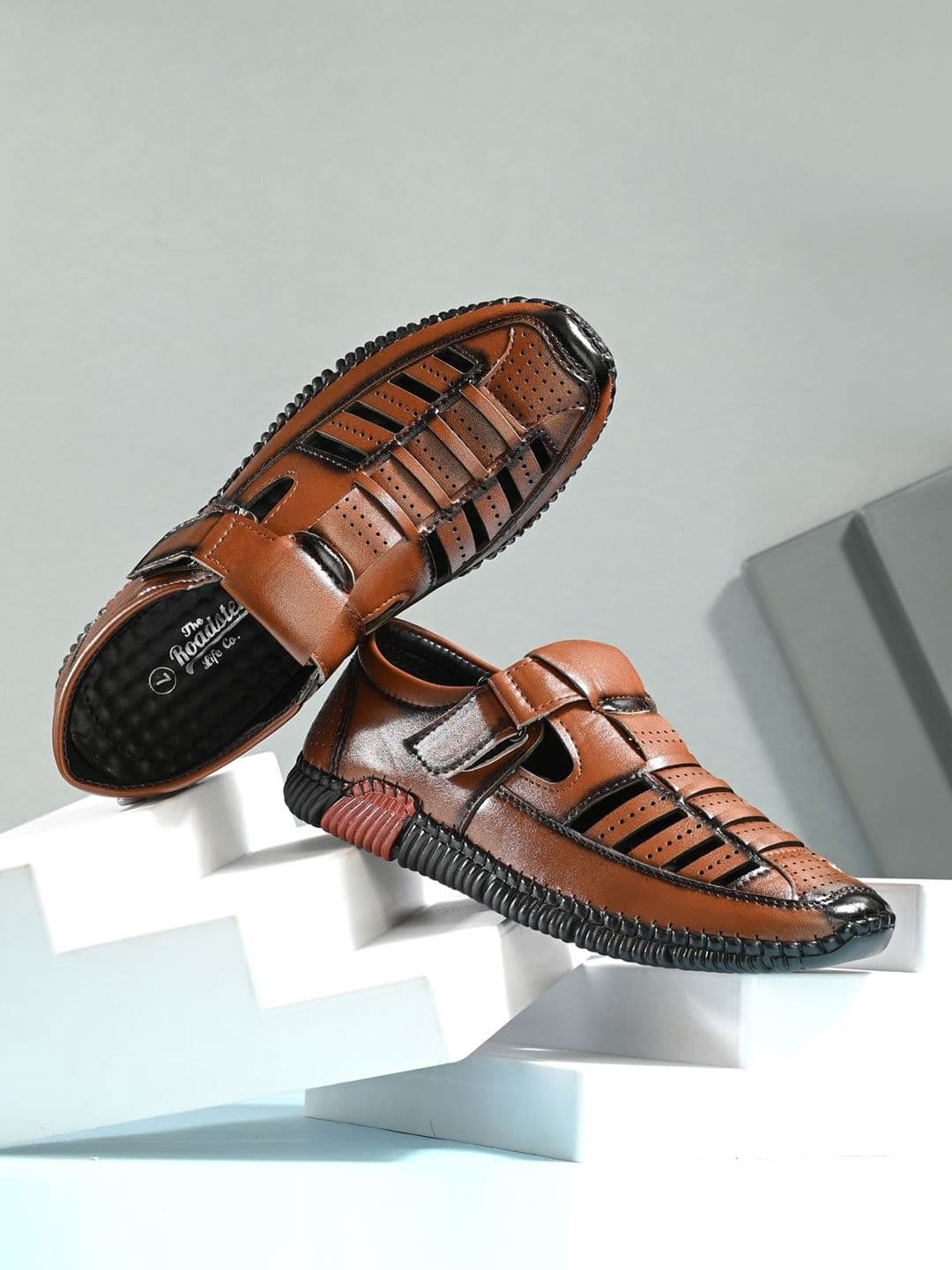 The Roadster Lifestyle Co Men Fisherman Sandals - view 1
