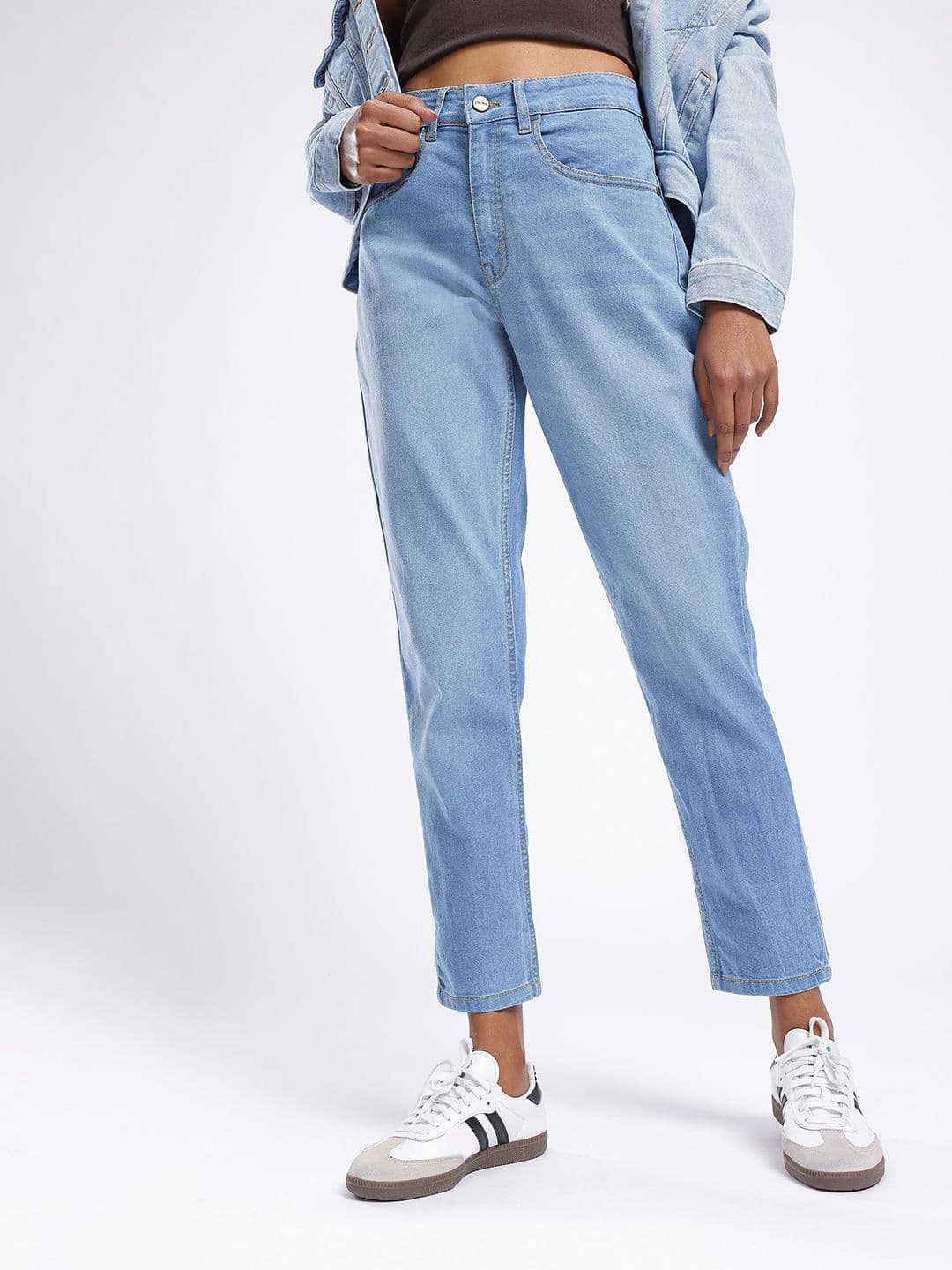 glitchez Women Slim Fit Light Fade Stretchable Cropped Jeans - view 1