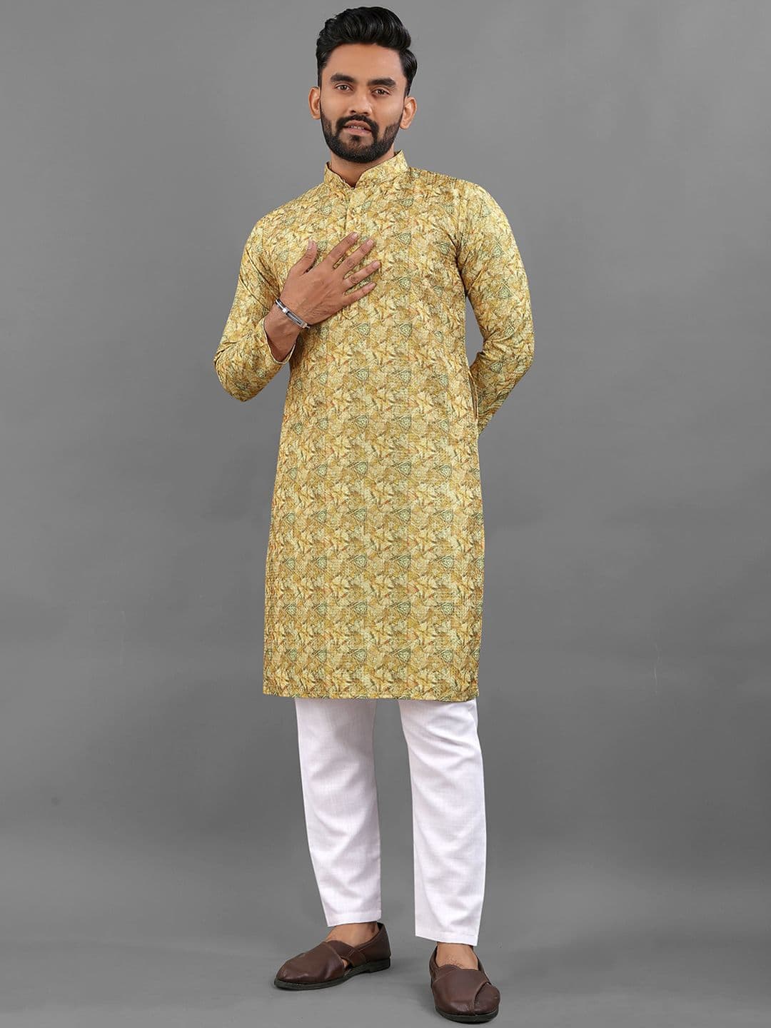 CHARLOTTE GRACIOUS Geometric Printed Mandarin Collar Kurta - view 1