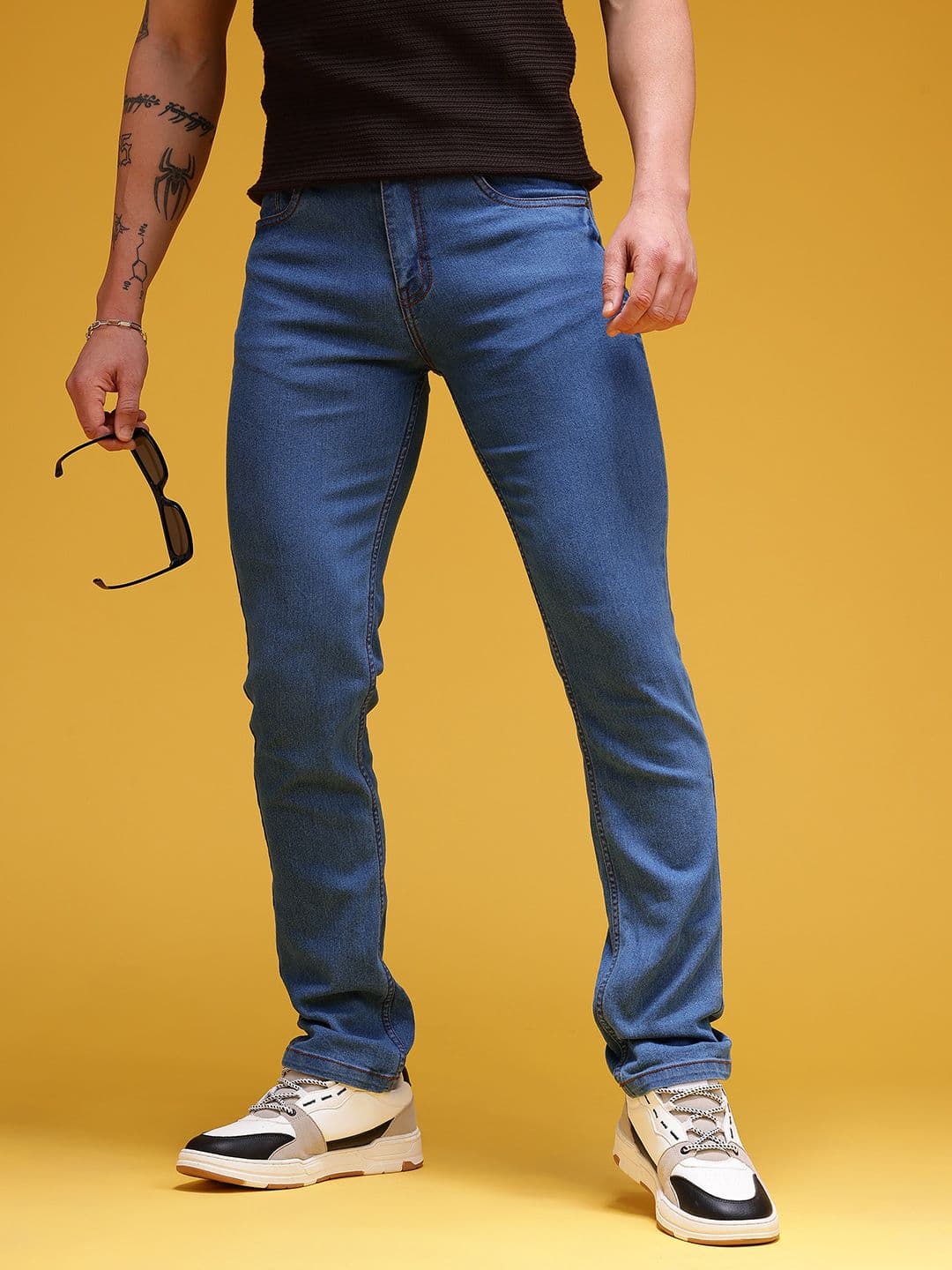 HERE&NOW Men Mid-Rise Stretchable Straight Fit Jeans - view 1