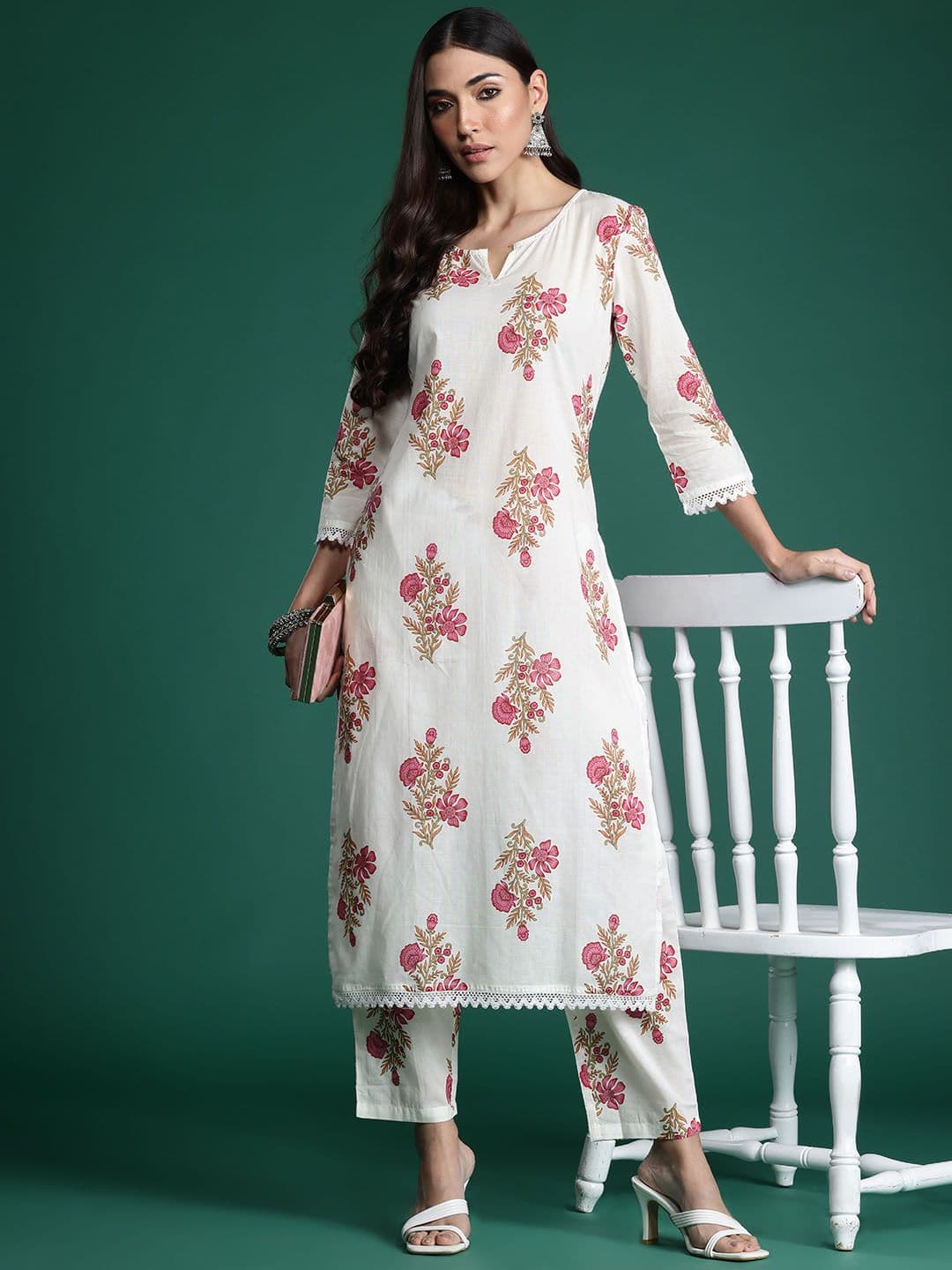 Indo Era Women Floral Printed Pure Cotton Kurta with Trousers - view 1