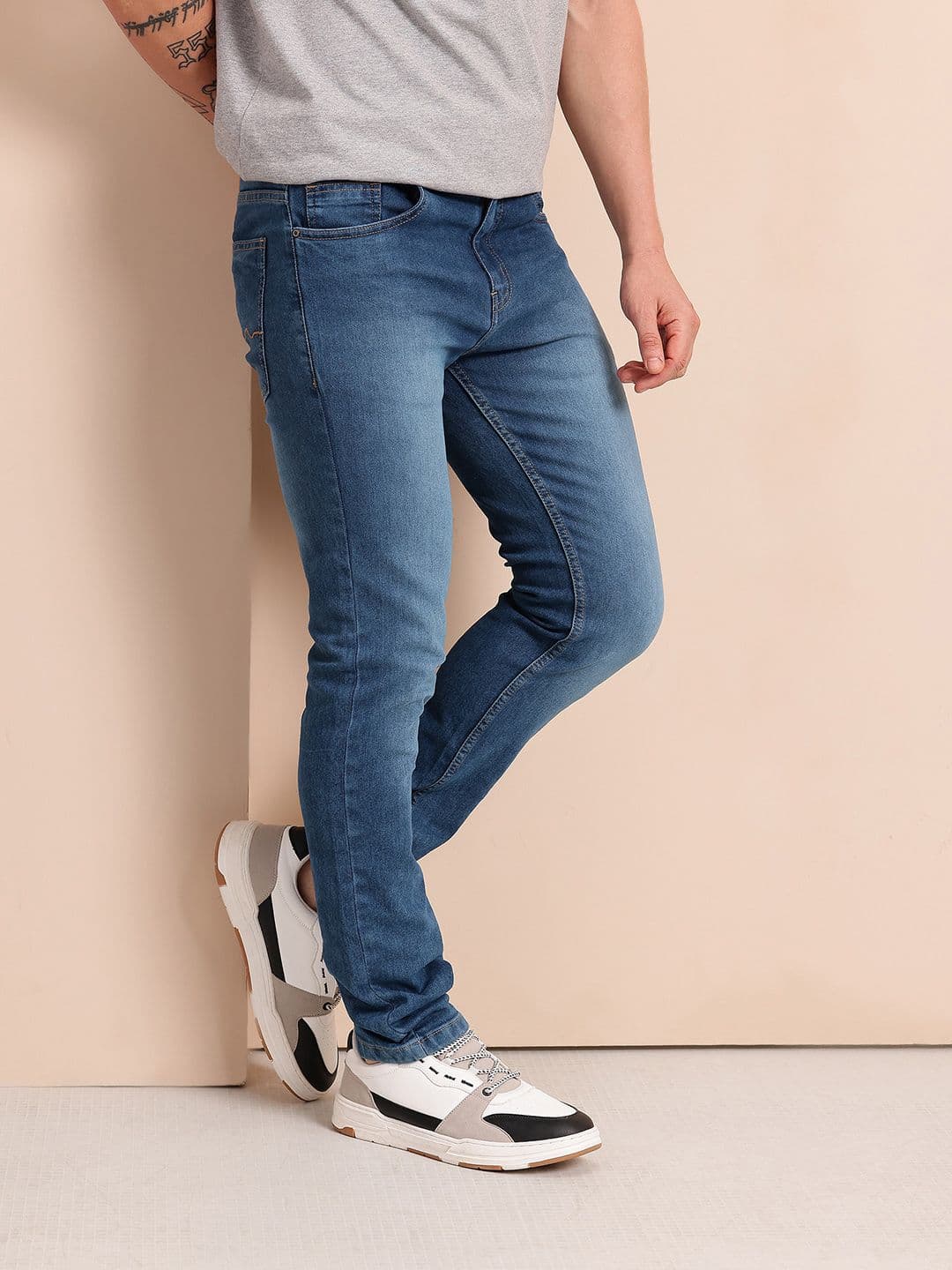 Mast & Harbour Men Skinny Fit Mid-Rise Light Fade Stretchable Jeans - view 1