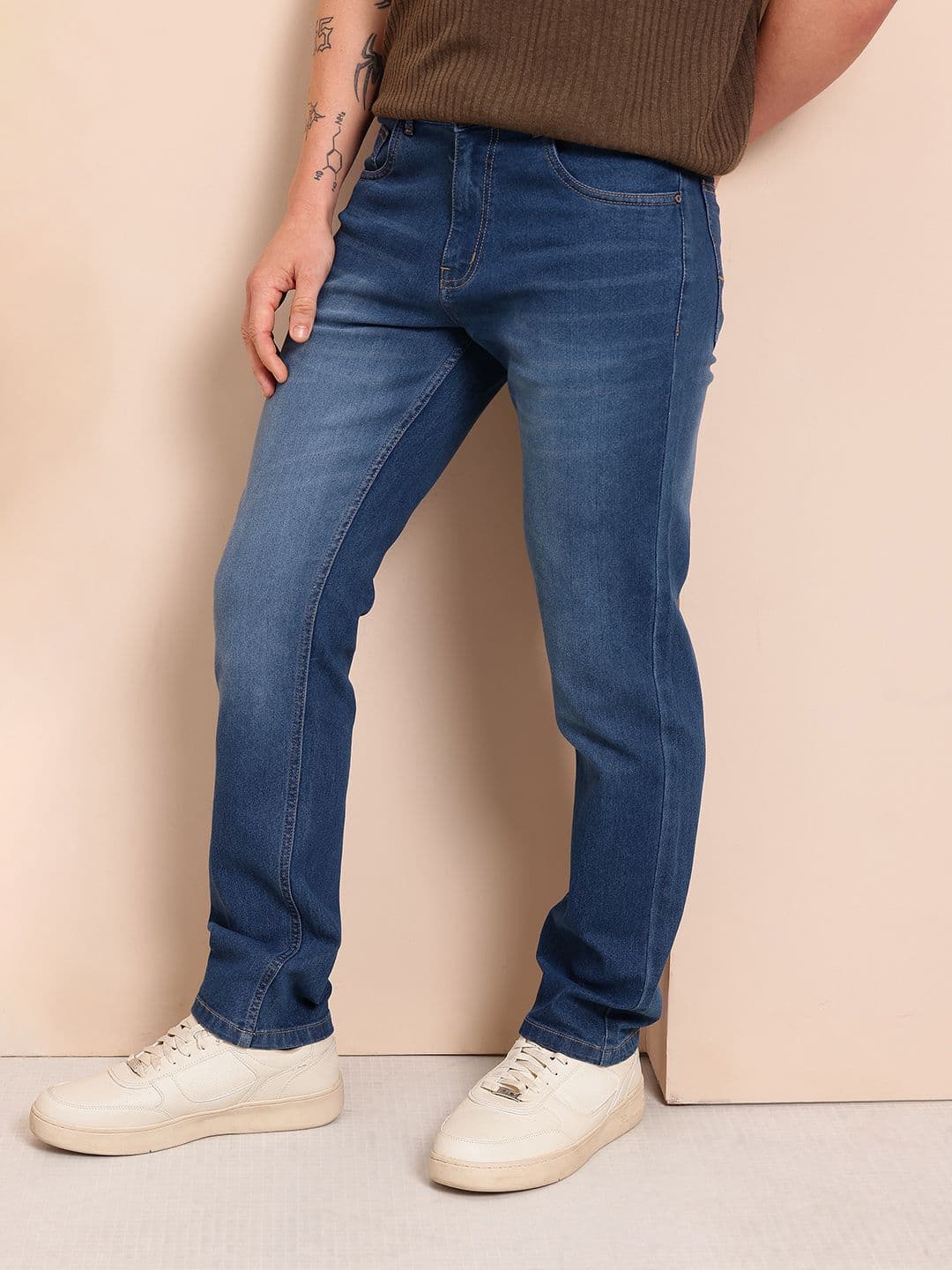 Mast & Harbour Men Slim Fit Mid-Rise Light Fade Stretchable Jeans - view 1