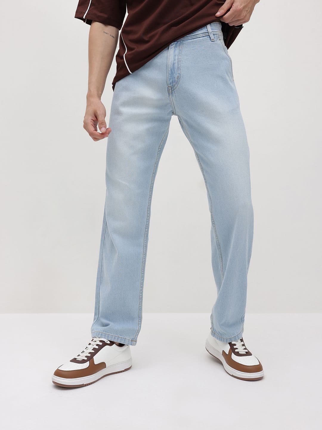 The Roadster Life Co. Men Straight Fit Faded Jeans - view 1