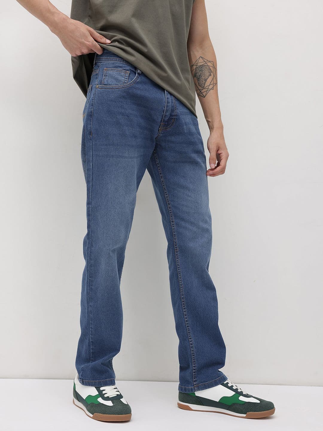 The Roadster Life Co. Men Regular Fit Mid-Rise Light Fade Stretchable Jeans - view 1