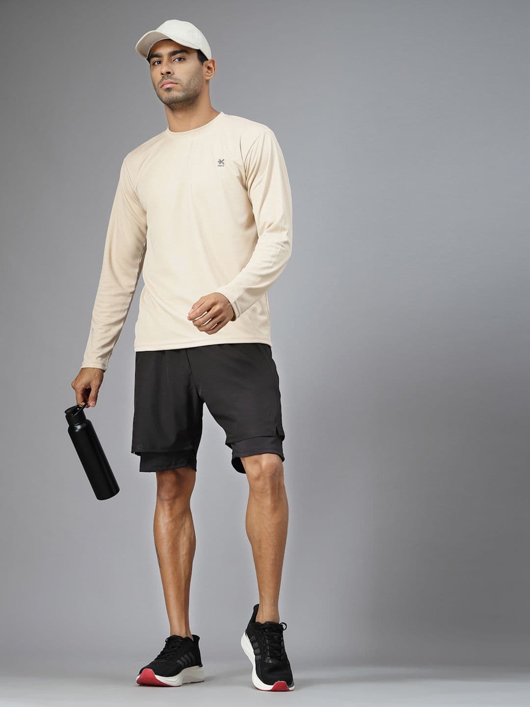 HRX by Hrithik Roshan Men Solid Round Neck T-shirt - view 1
