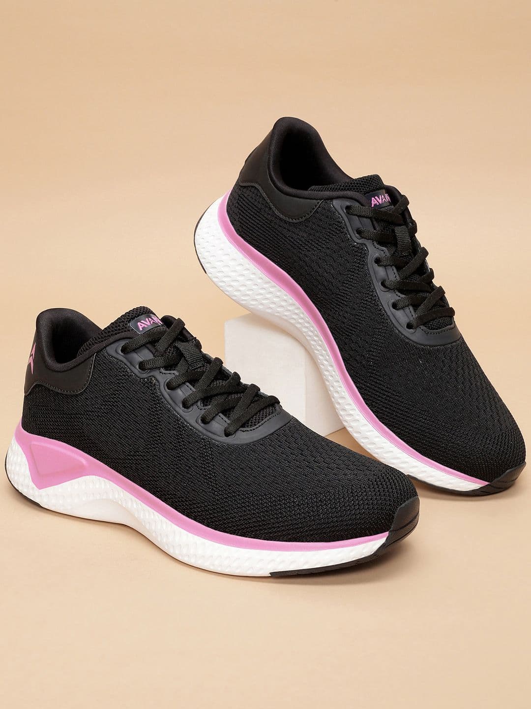 AVANT Women Versa Running Lace-Ups Shoes - view 1