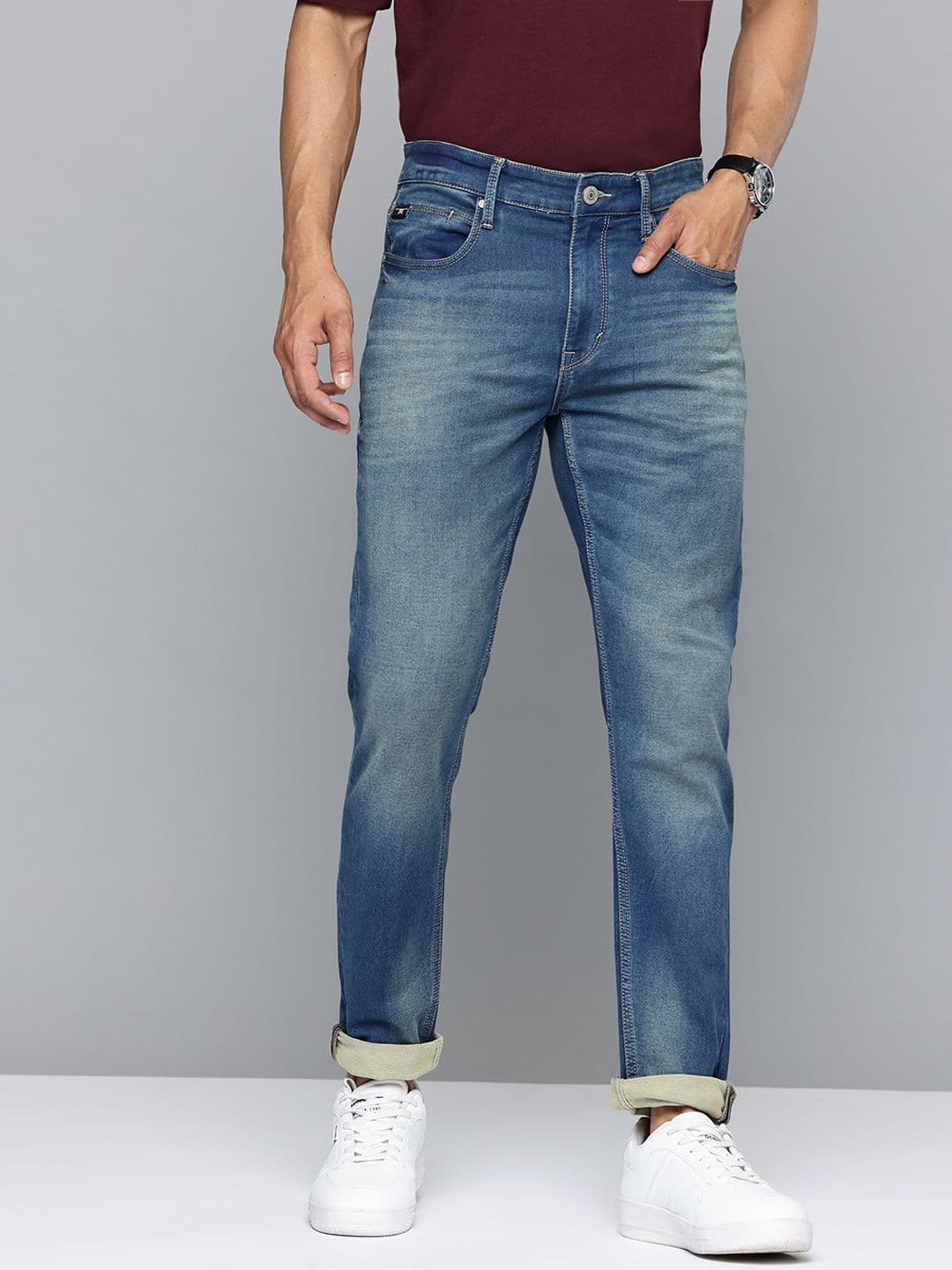 Flying Machine Men Slim Tapered Fit Light Fade Stretchable Jeans - view 1