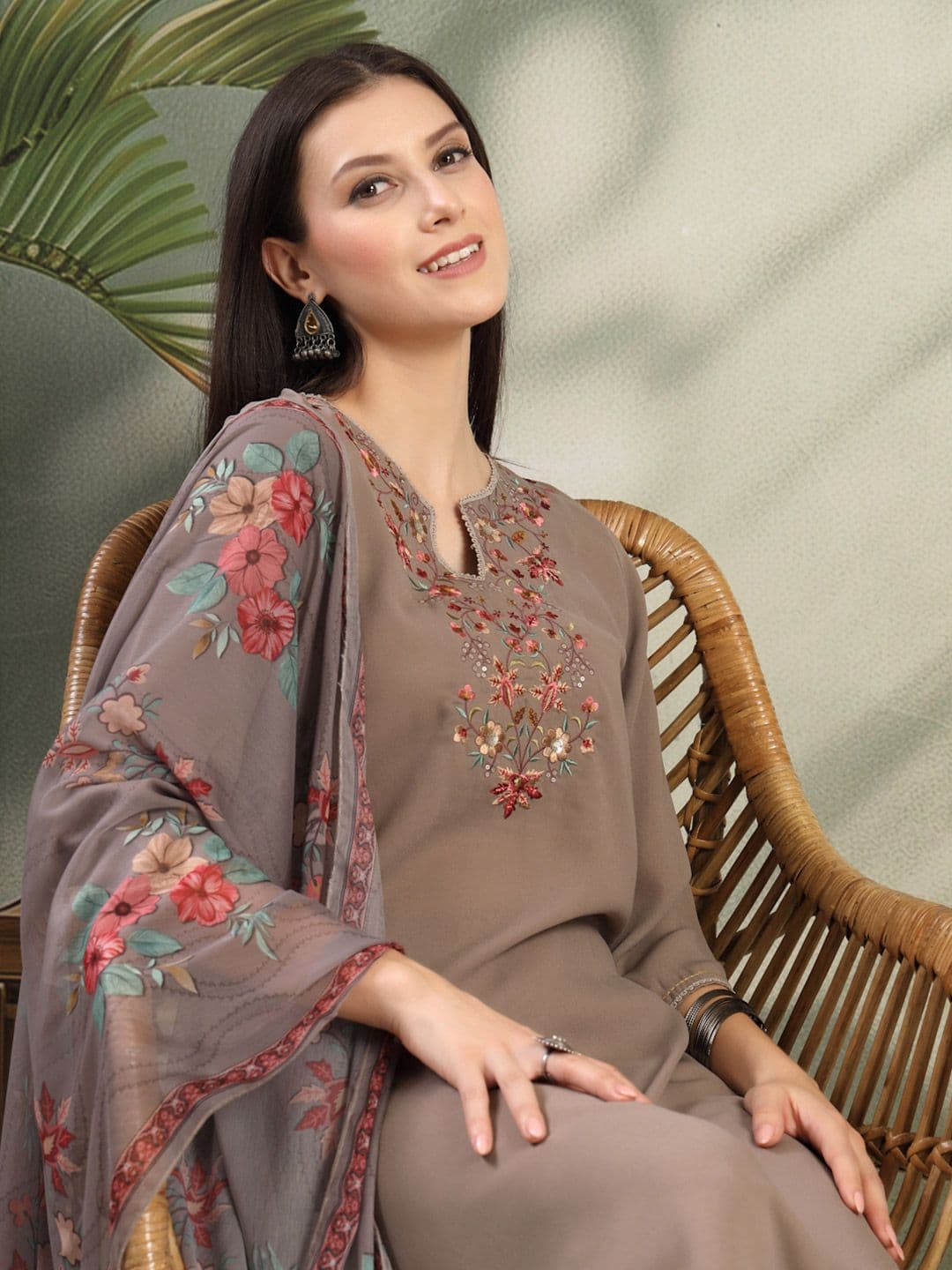 Nayam By Lakshita Women Floral Embroidered Regular ThreadWork Kurta with Trouser & Dupatta - view 1