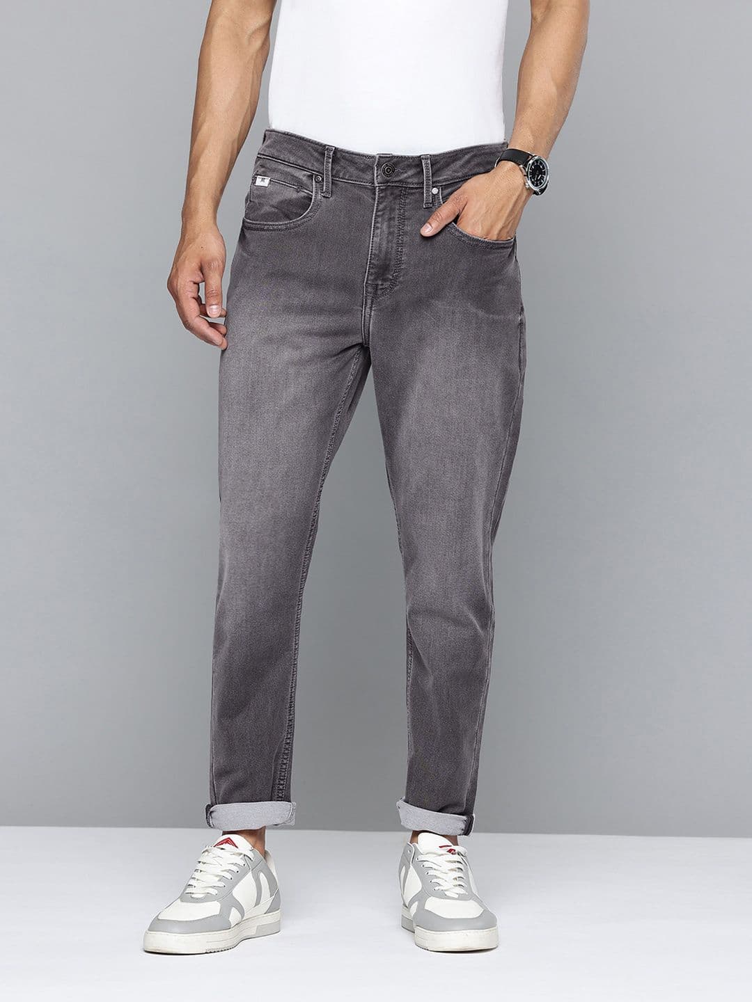 Flying Machine Relaxed Tapered High-Rise Light Fade Jeans - view 1