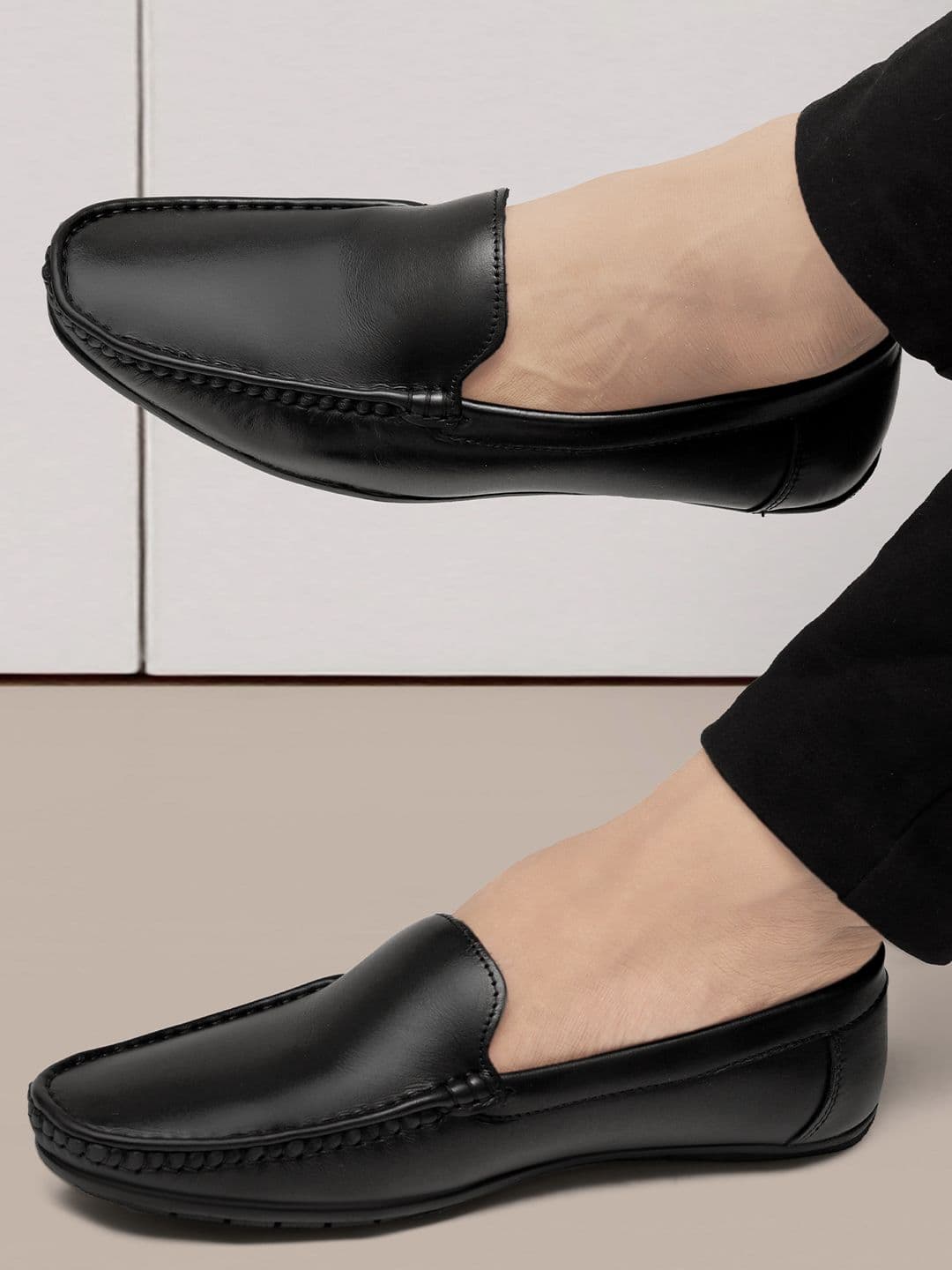 Butello Men Formal Loafer Shoes - view 1