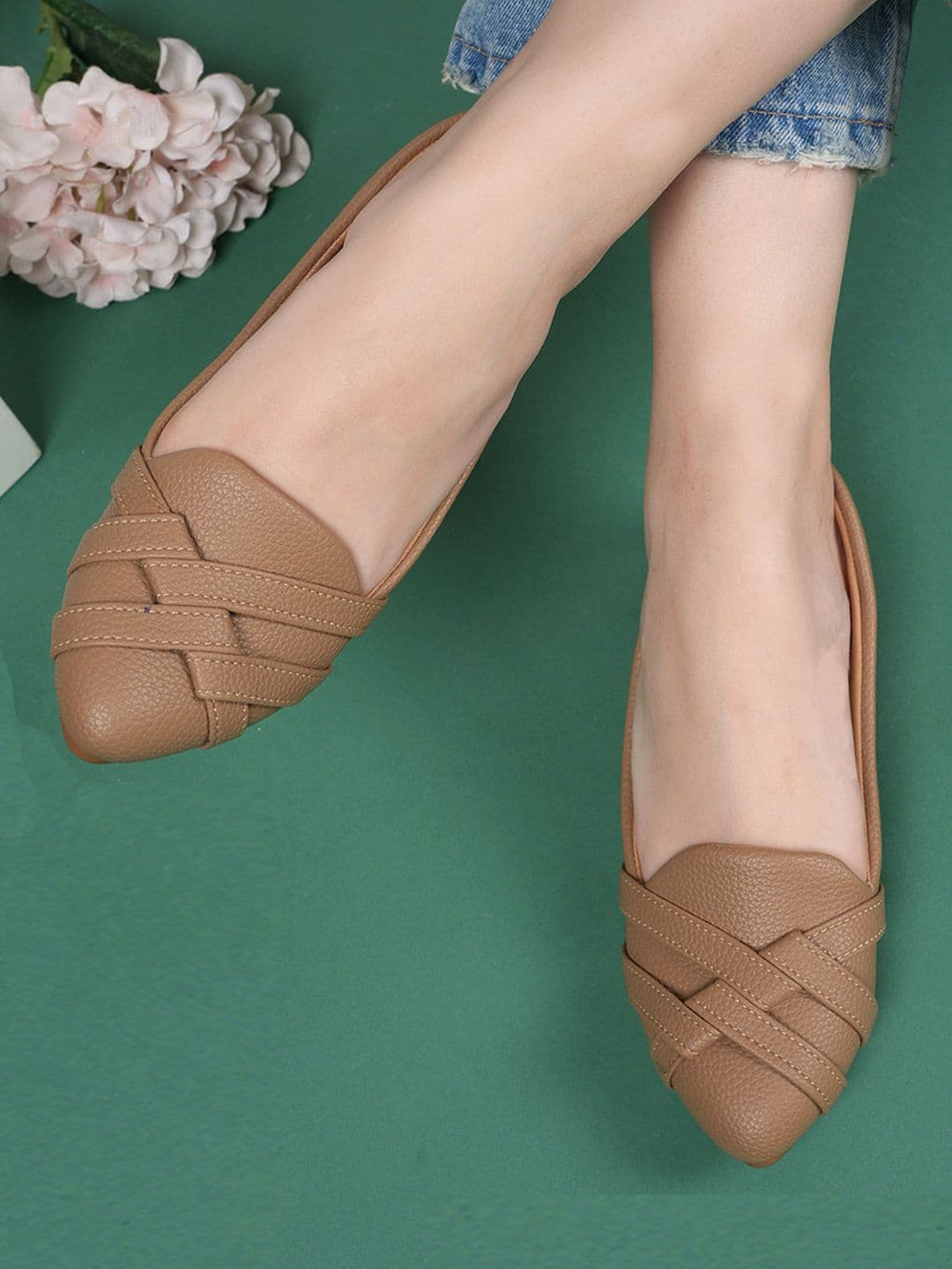 DressBerry Women Embellished Fashion Flats - view 1