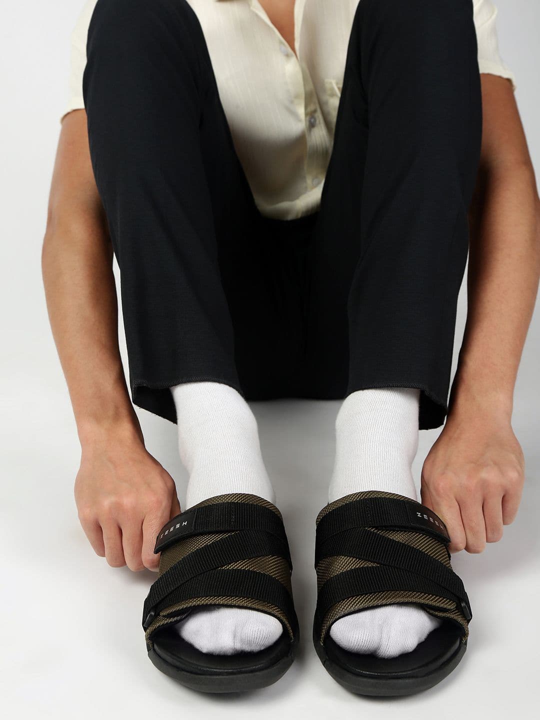 ZEESH Men Slip-On Tusk Leather Sliders - view 1