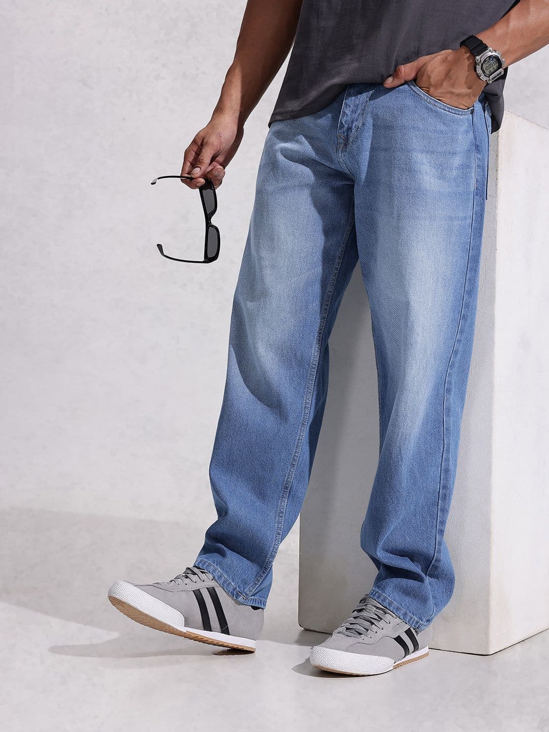 WROGN Men Loose Fit Heavy Fade Pure Cotton Jeans - view 1