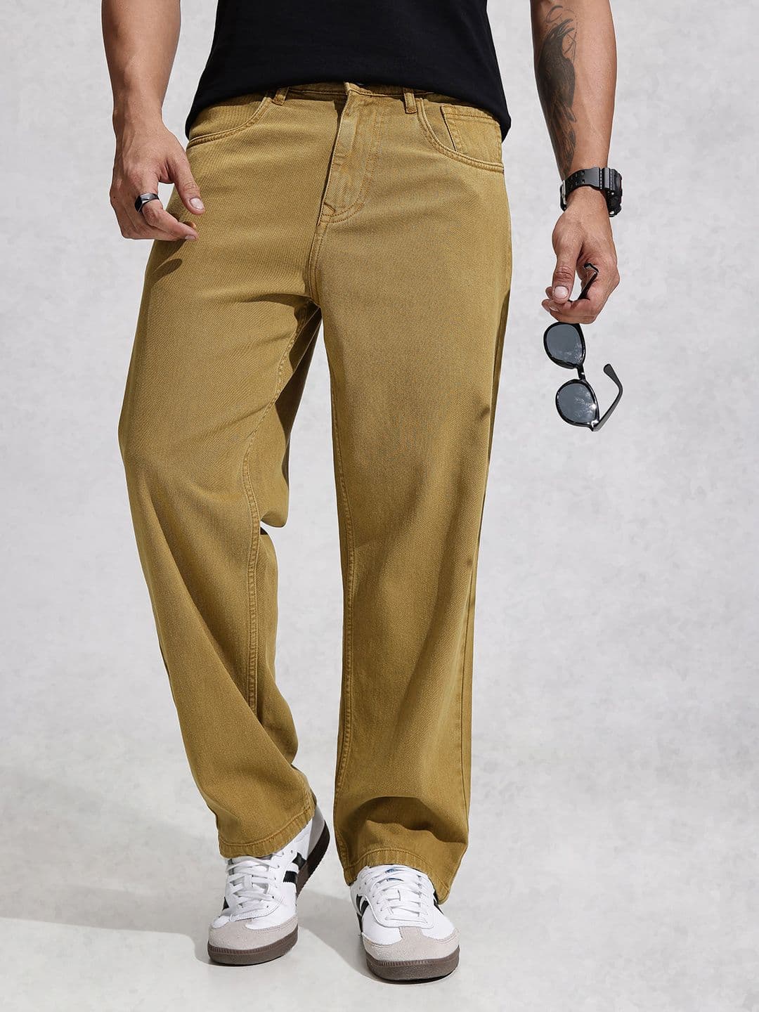 WROGN Men Pure Cotton Loose Fit Jeans - view 1