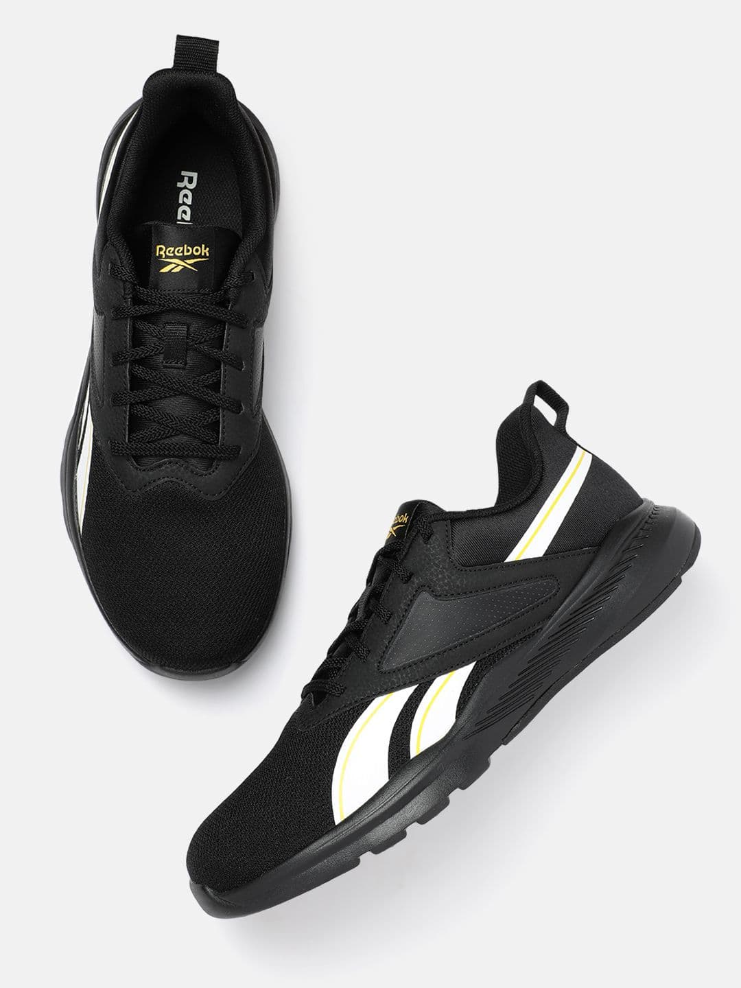 Reebok Men Stunner Running Shoes - view 1